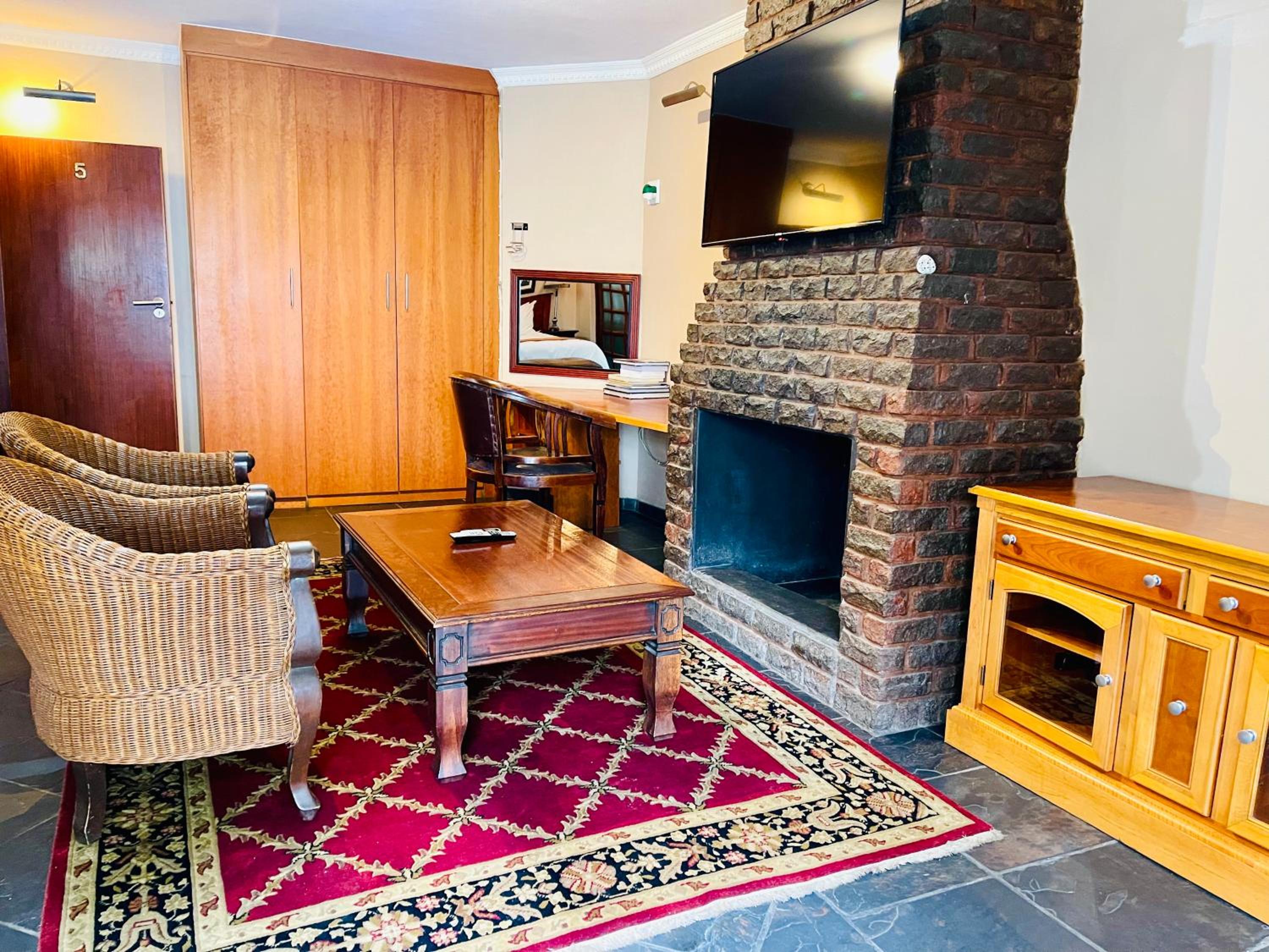 Executive Suite photo 2