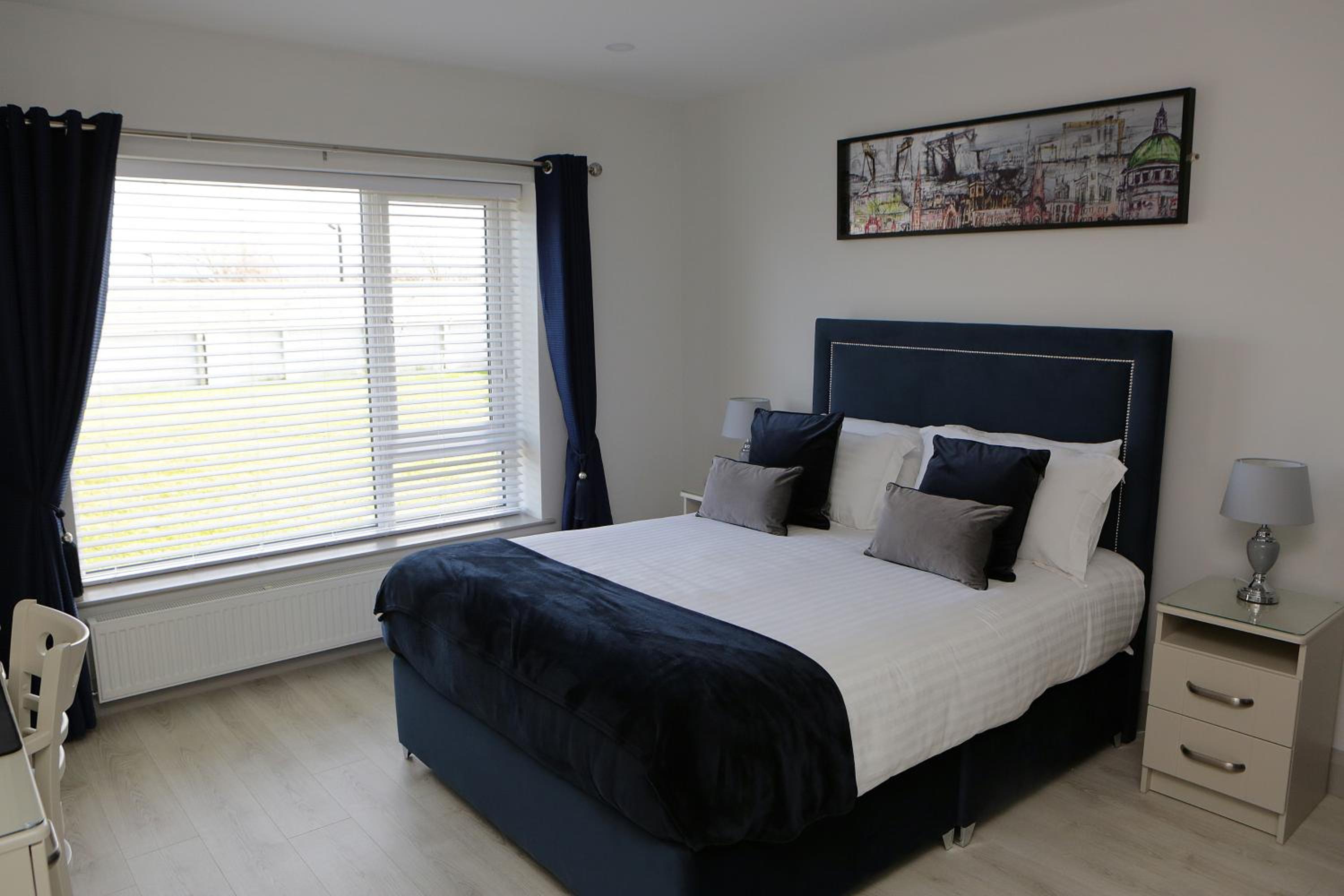 Deluxe Double Room with Shower photo 2