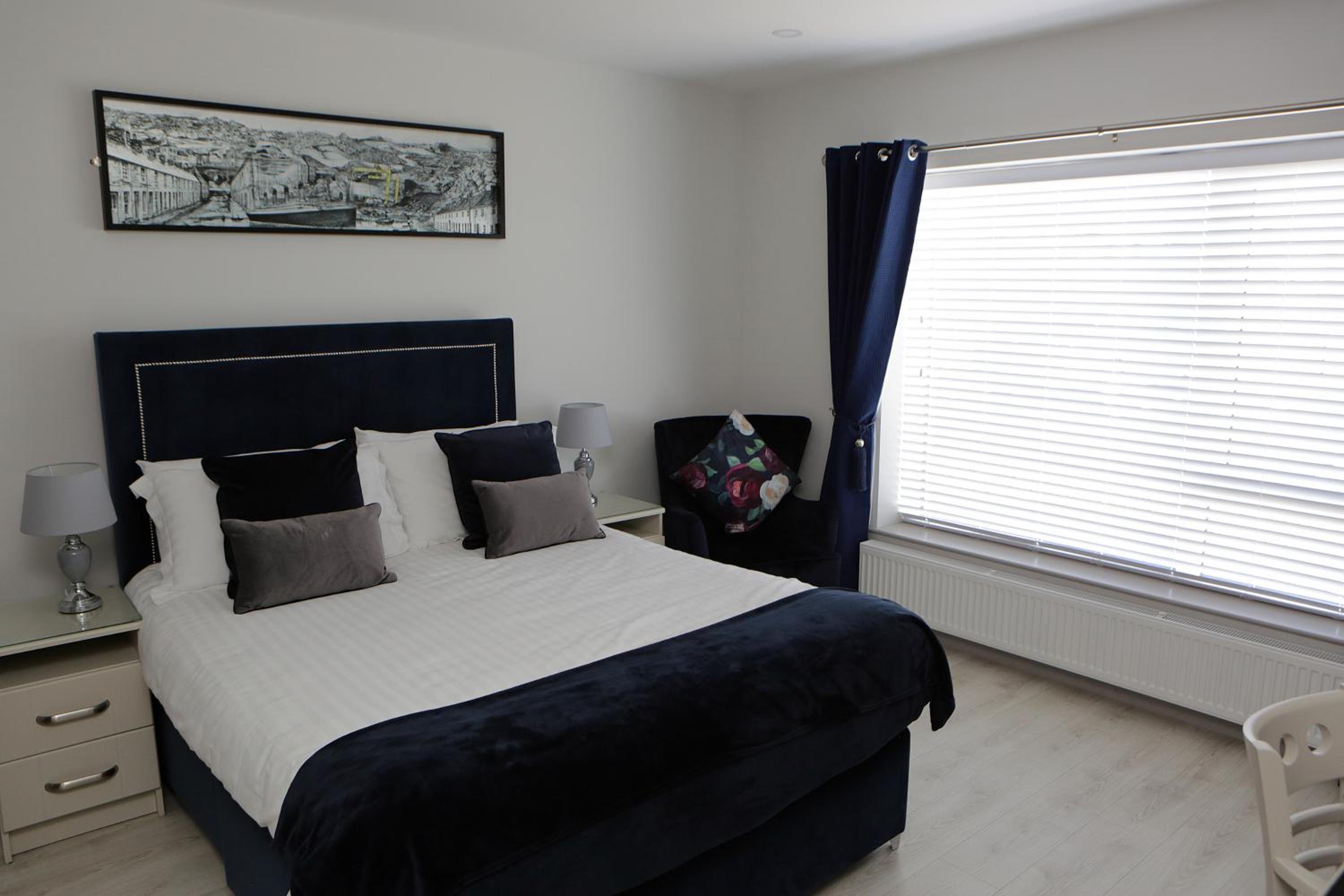 Deluxe Double Room with Shower photo 3