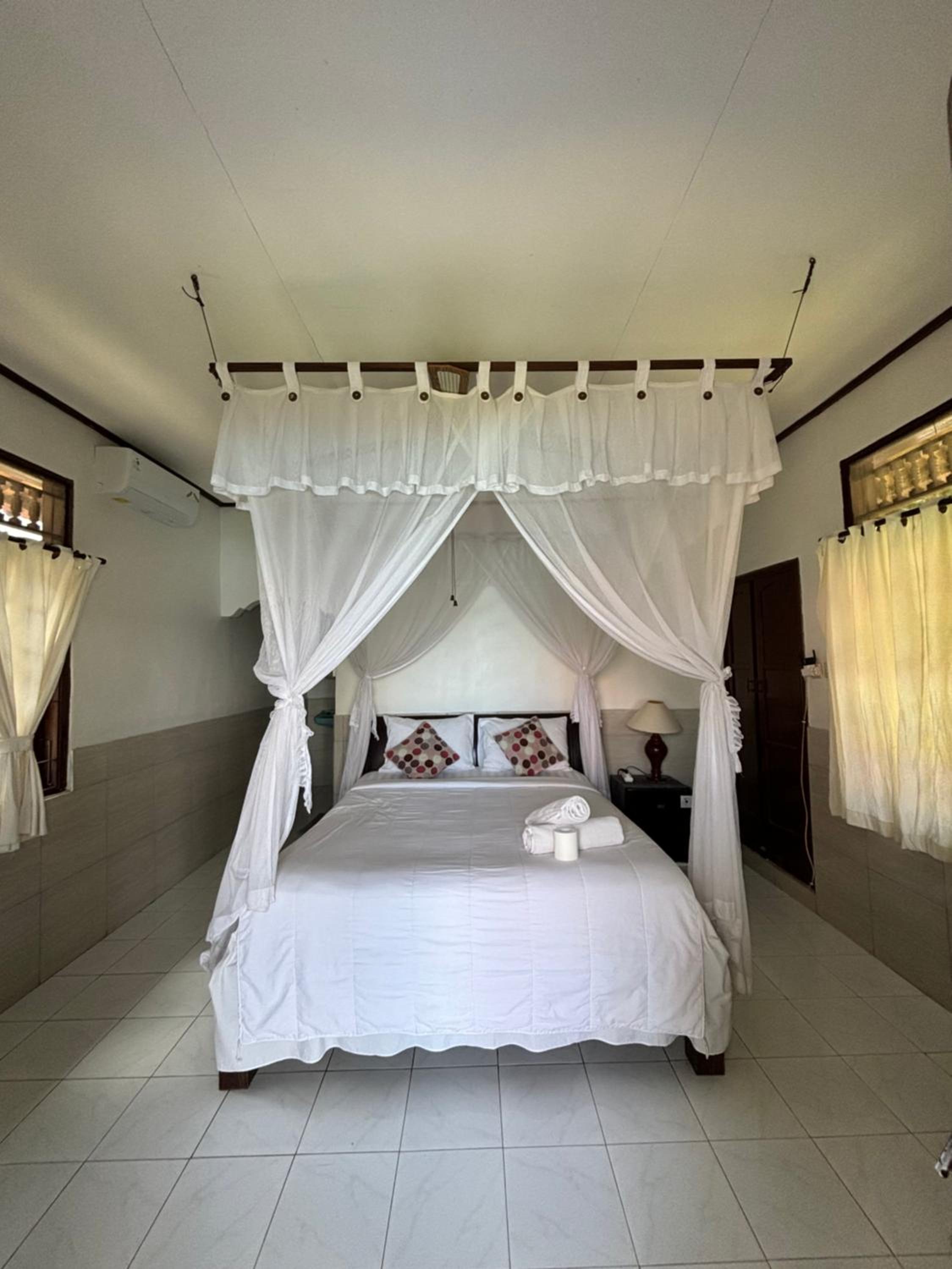 Bungalow with Sea View photo 1