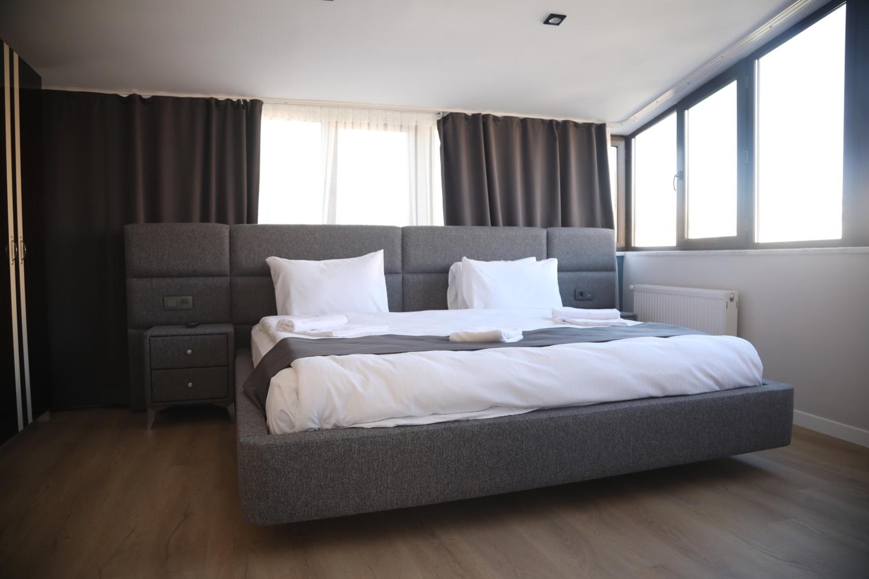King Suite photo 3