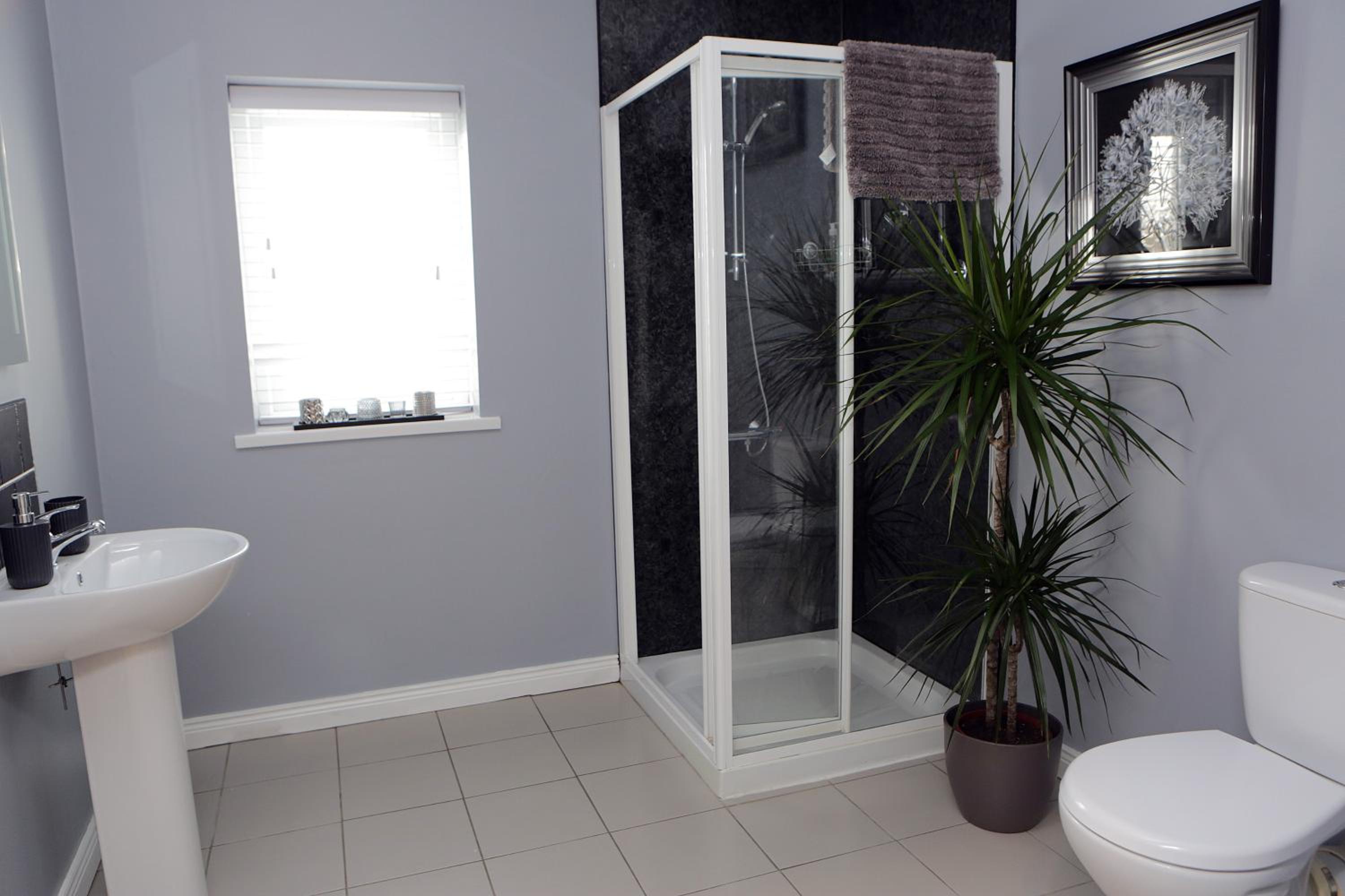 Single Room with Private Bathroom photo 2