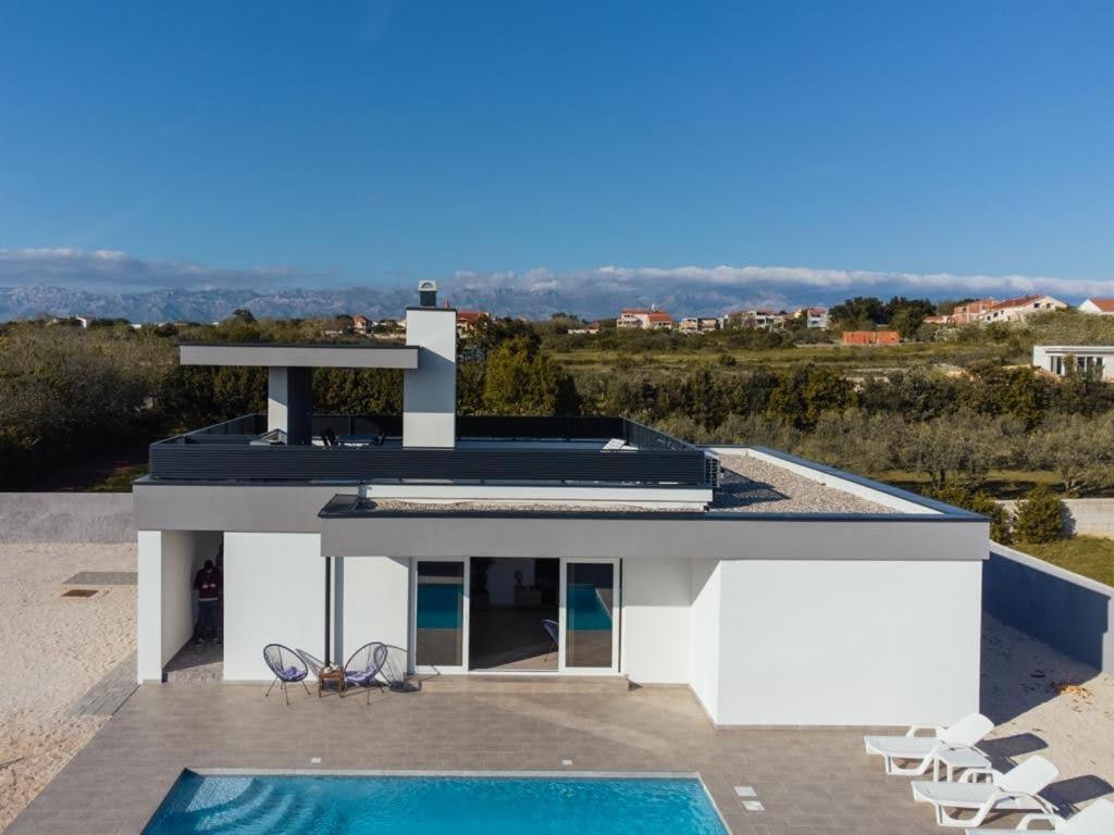 Villa with Private Pool photo 2