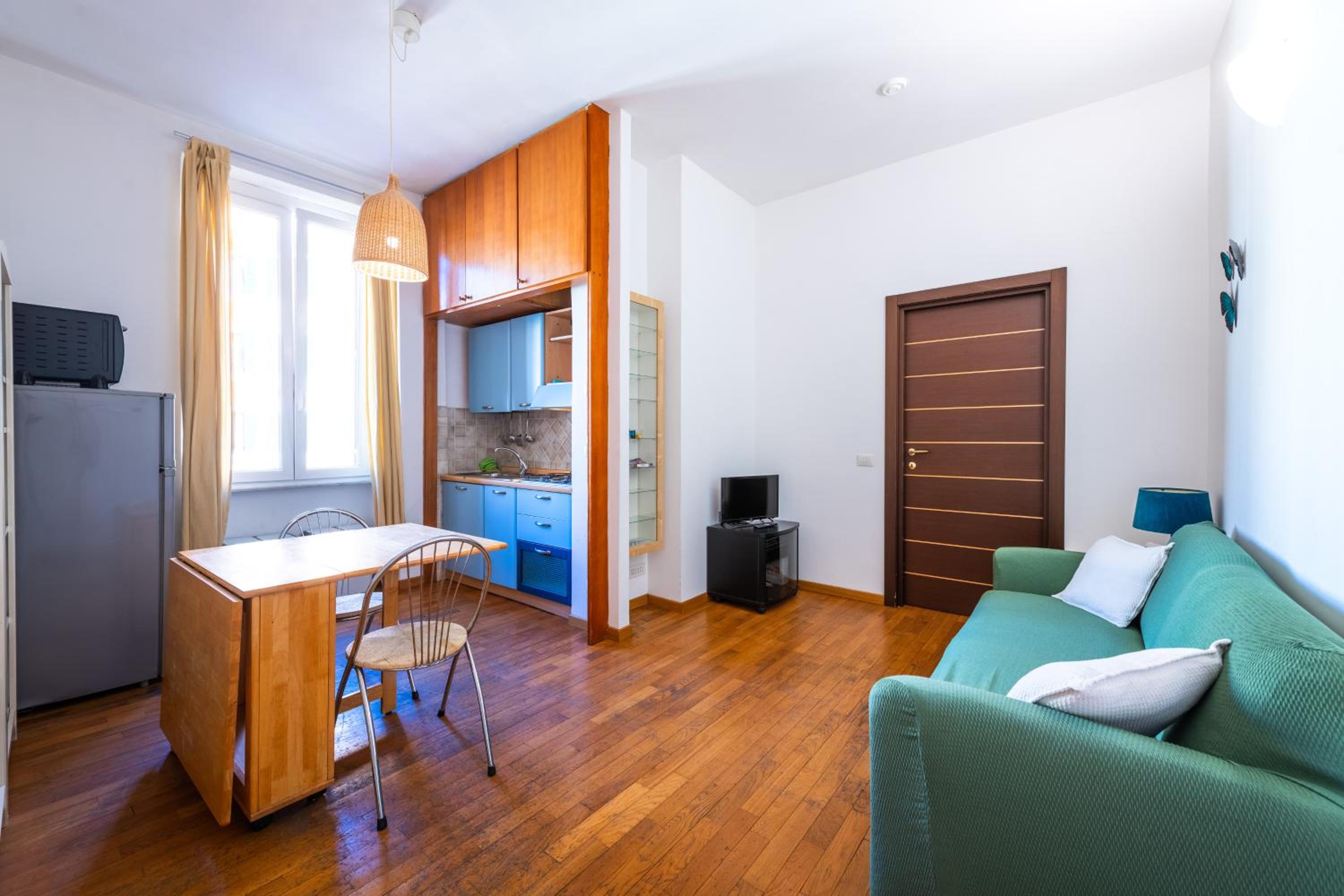 One-Bedroom Apartment