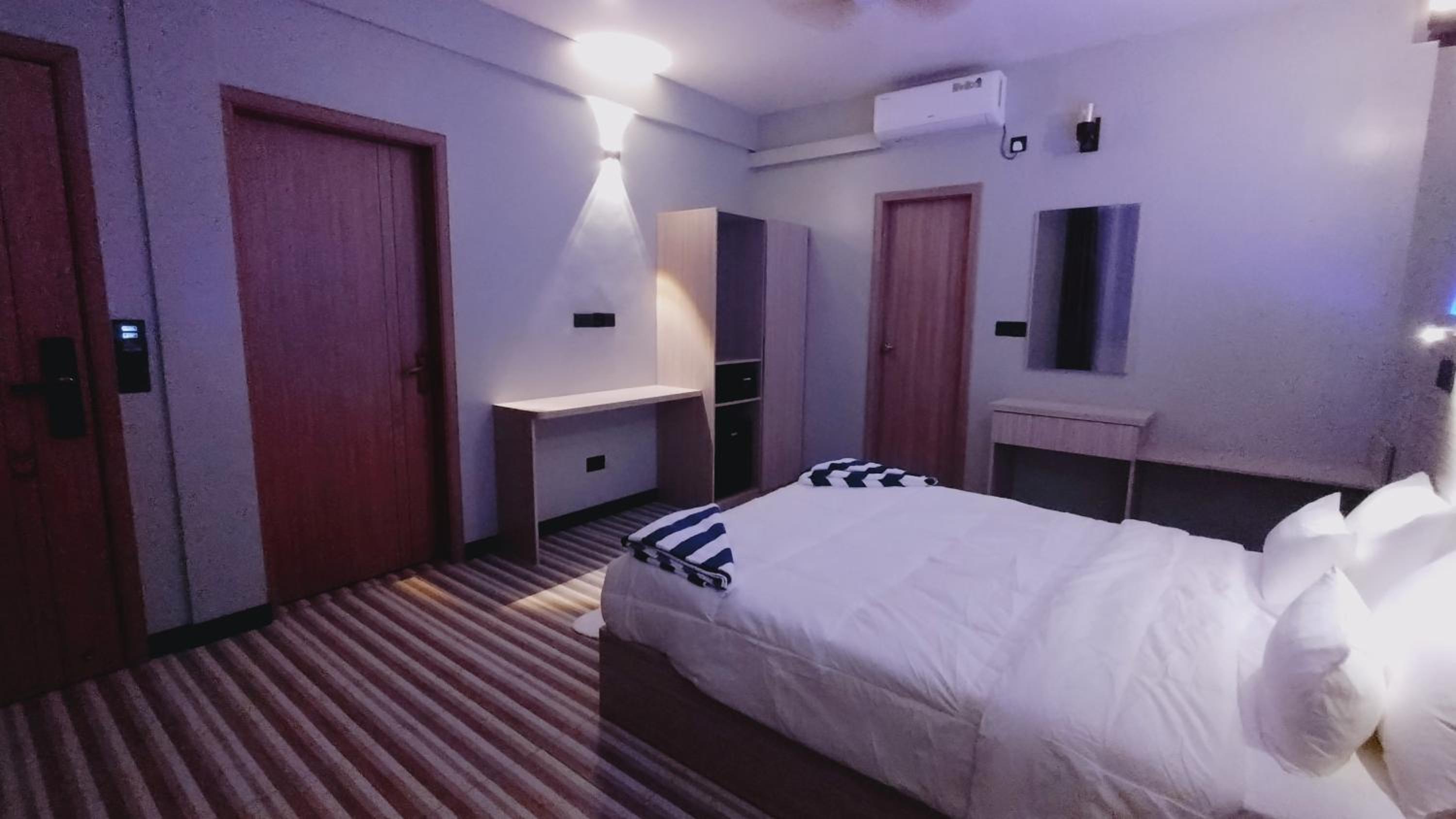 King Room photo 3