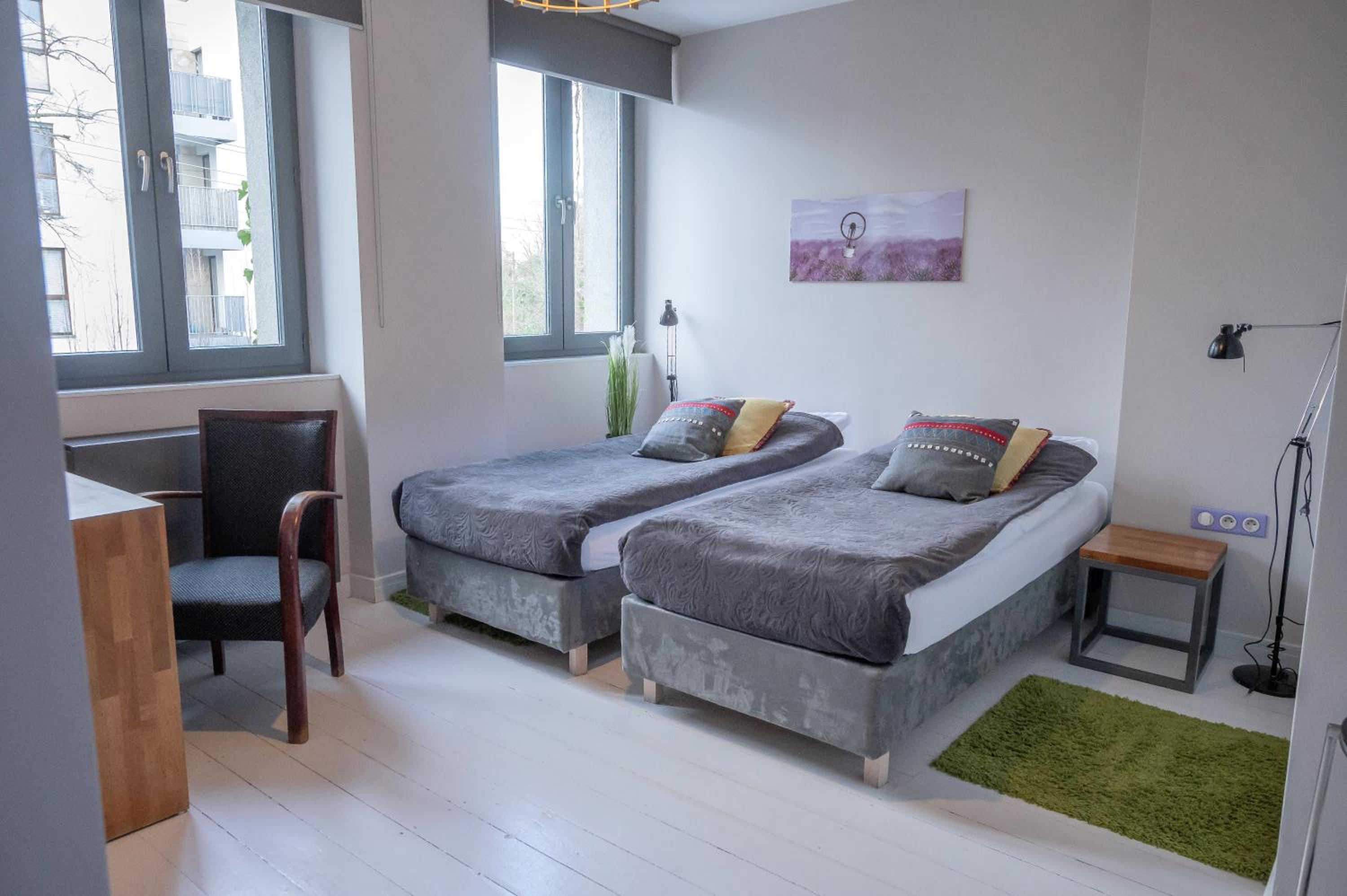 Twin Room - Photo 19