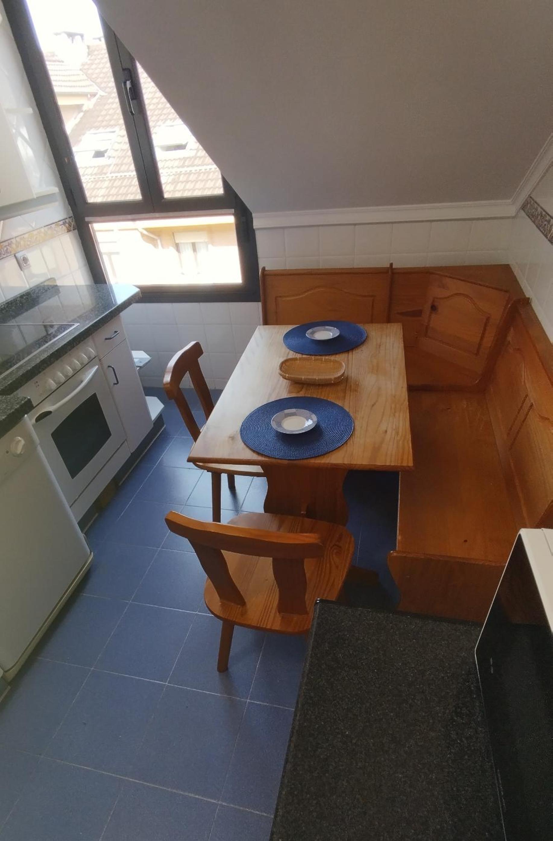 Three-Bedroom Apartment photo 2