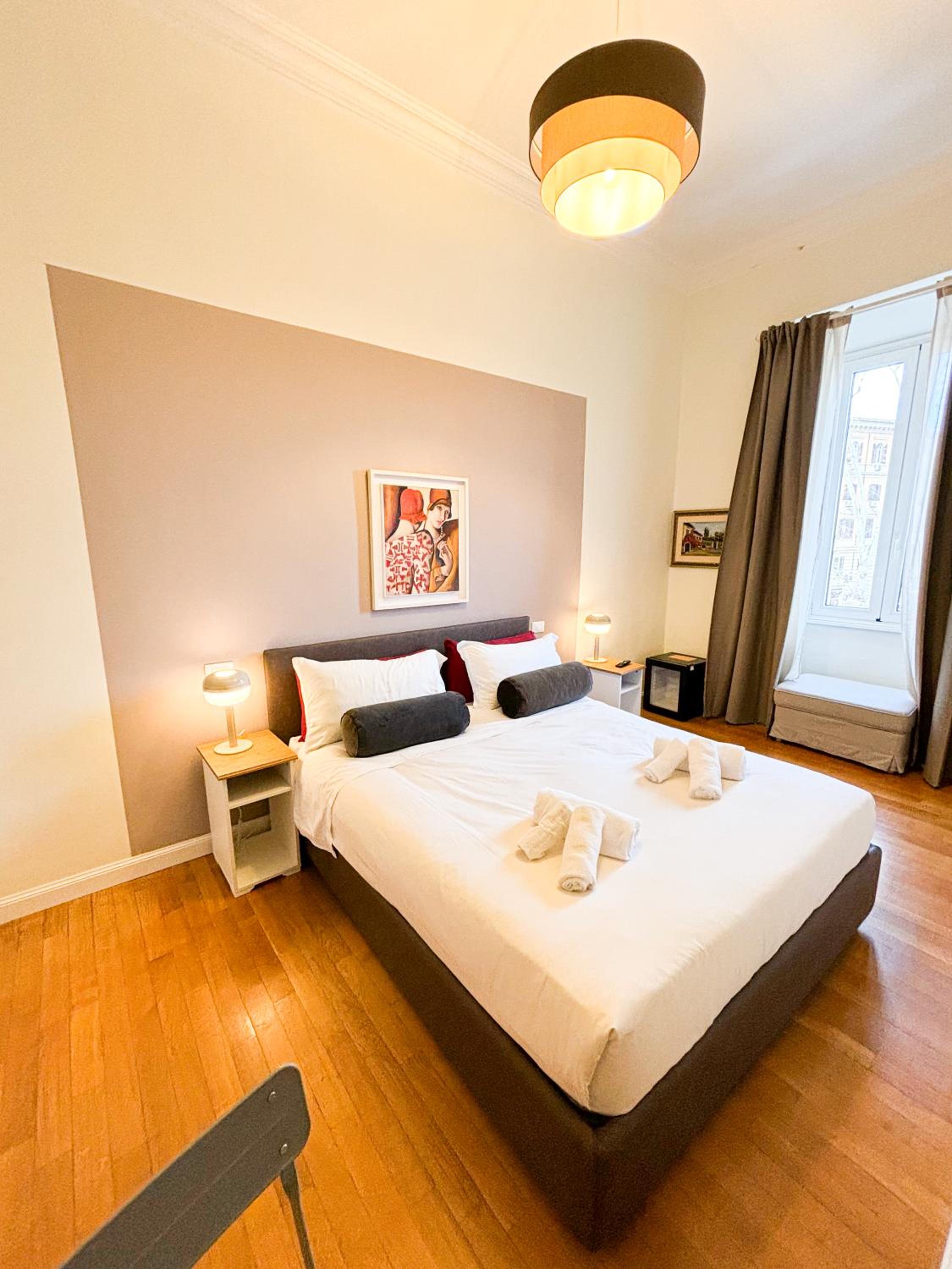 Large Double Room photo 1