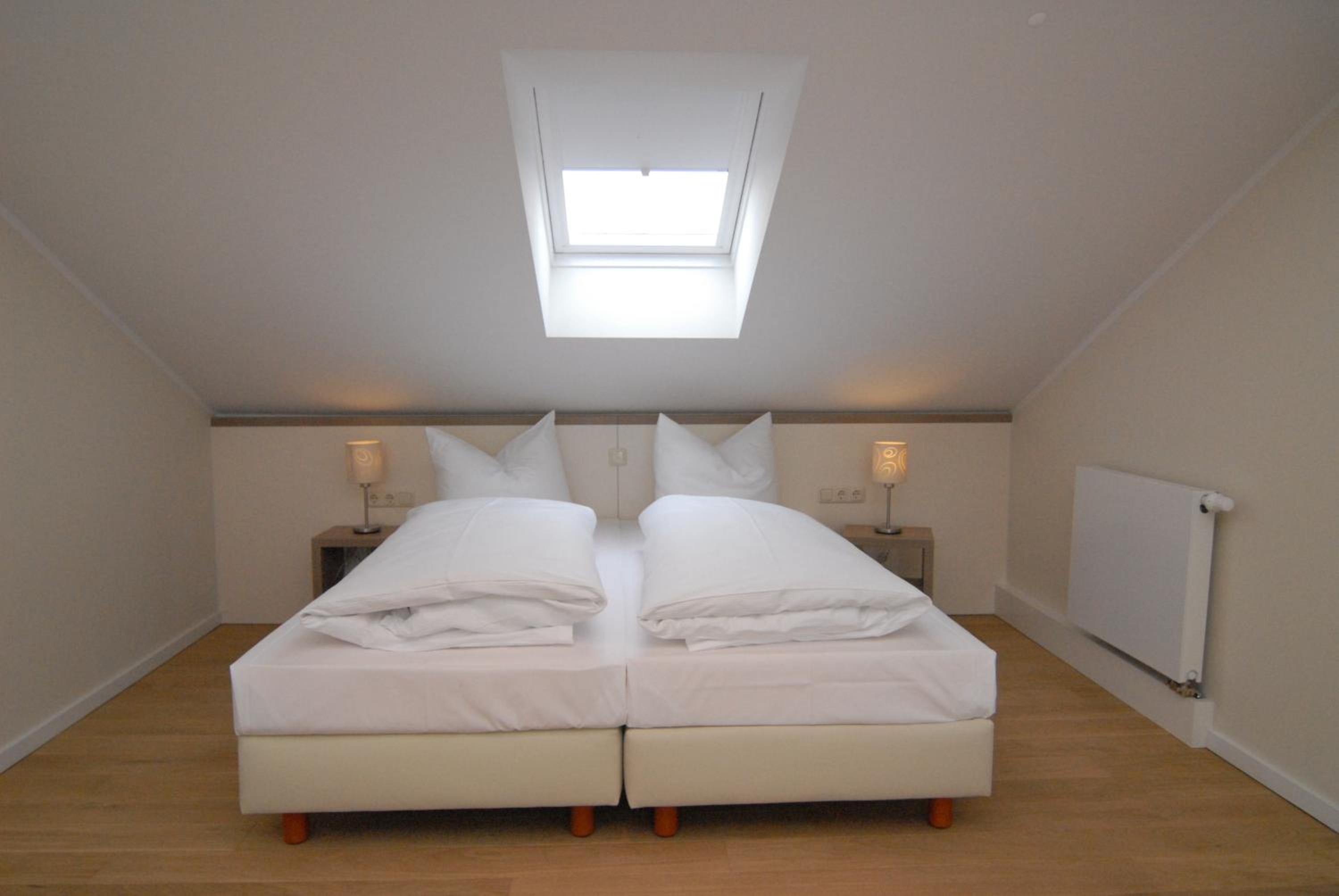 One-Bedroom Apartment (4 Adults)