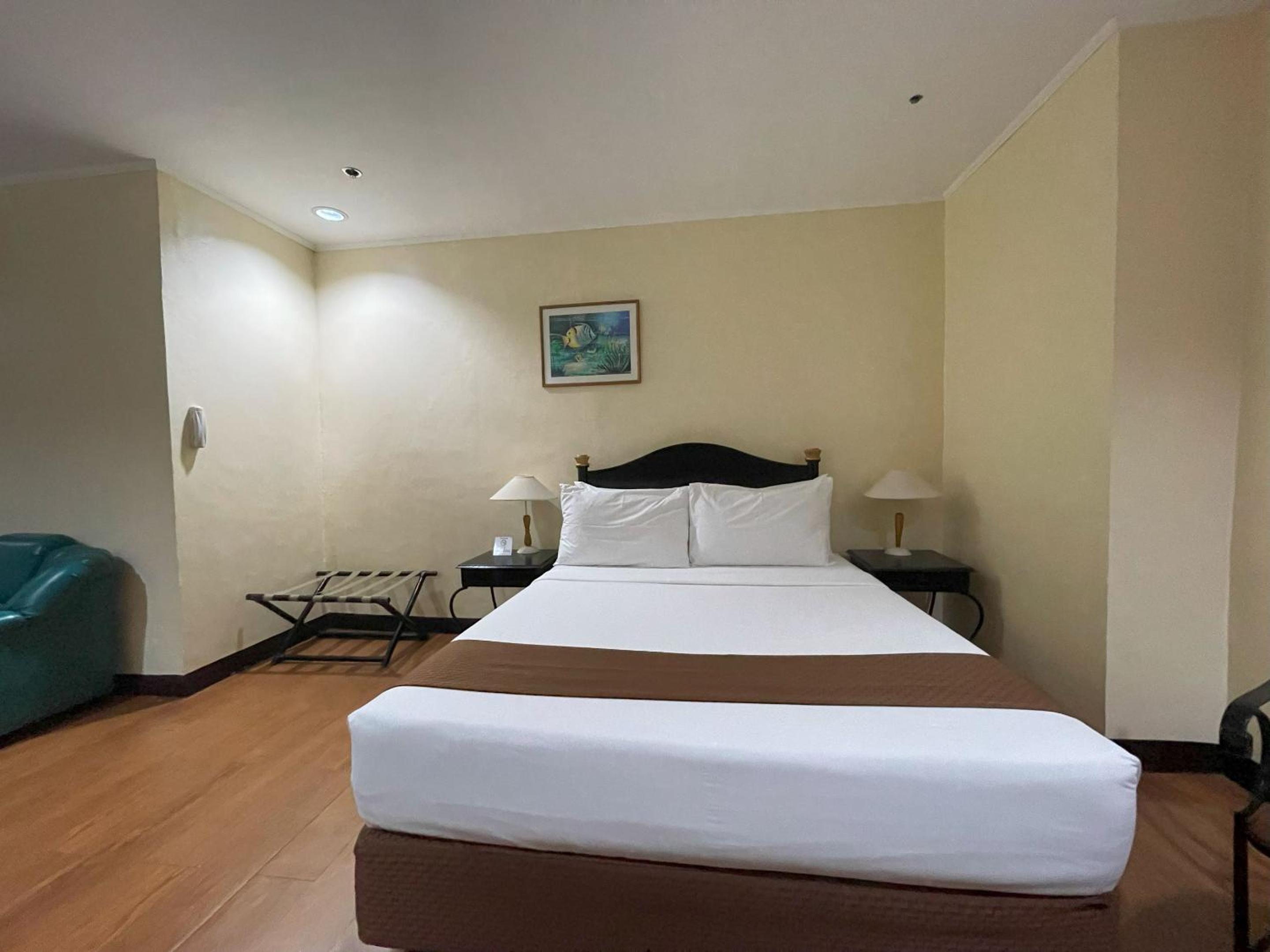 Junior Suite - Photo 11