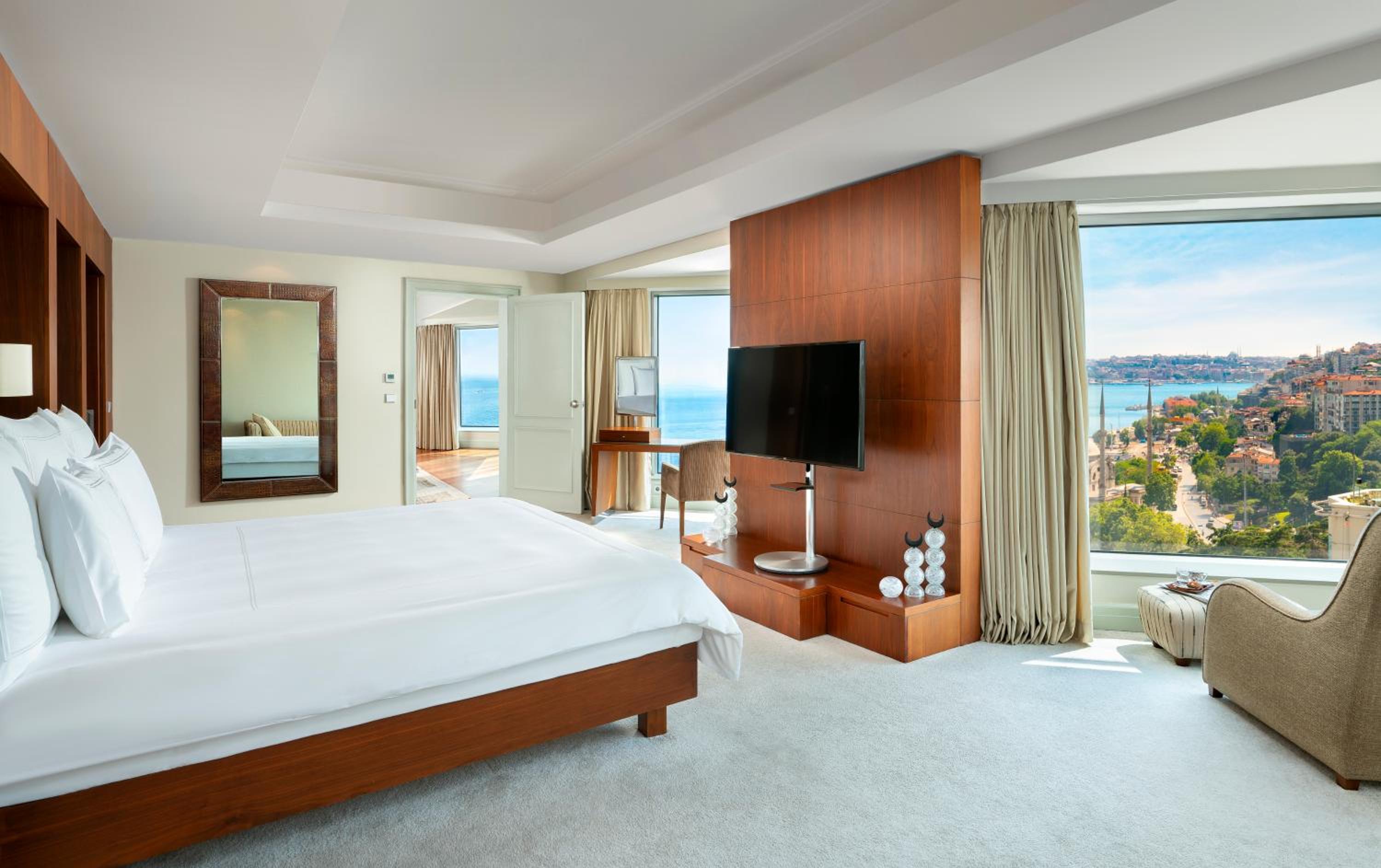 Ambassador Suite