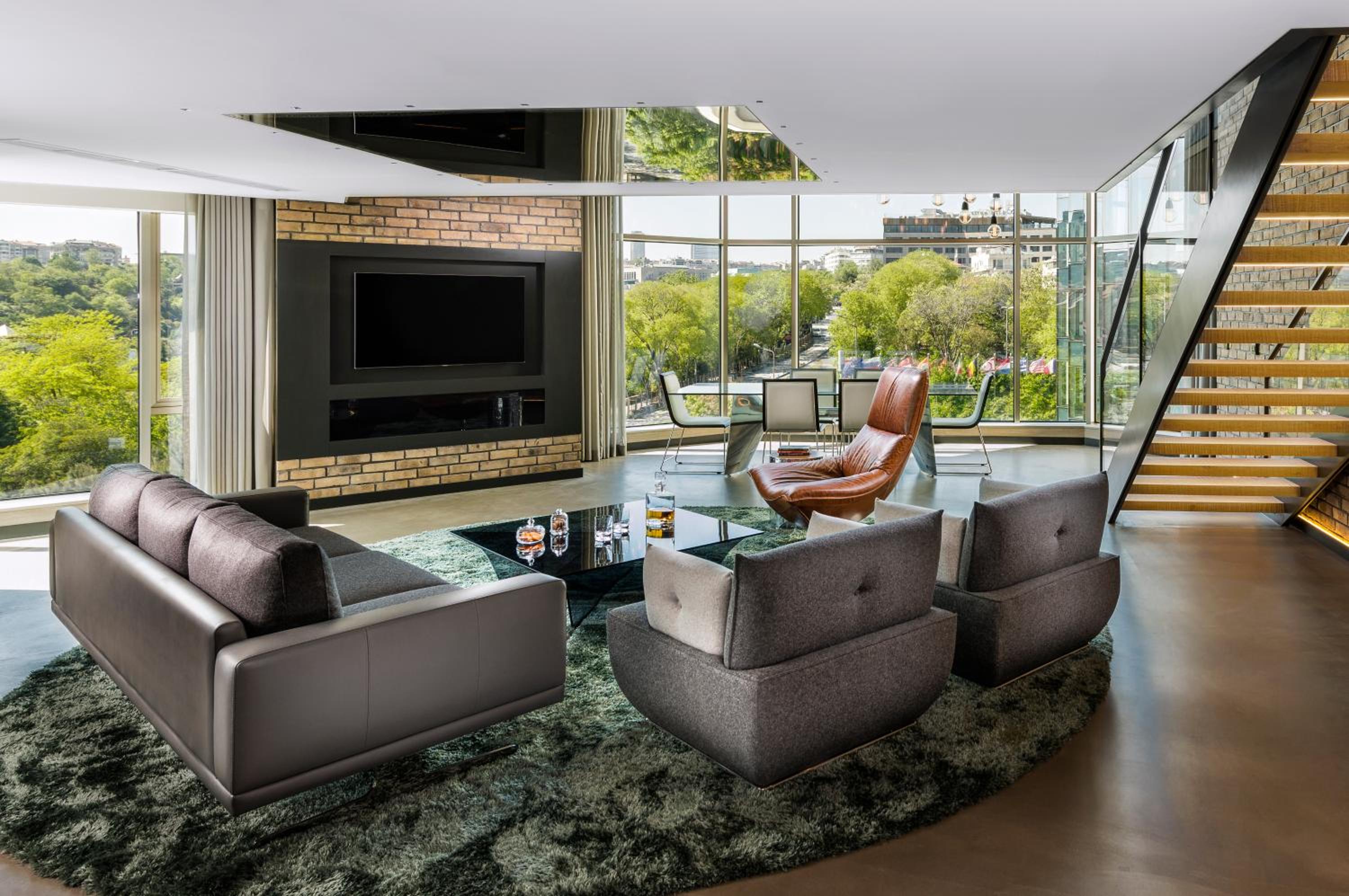 Signature Loft