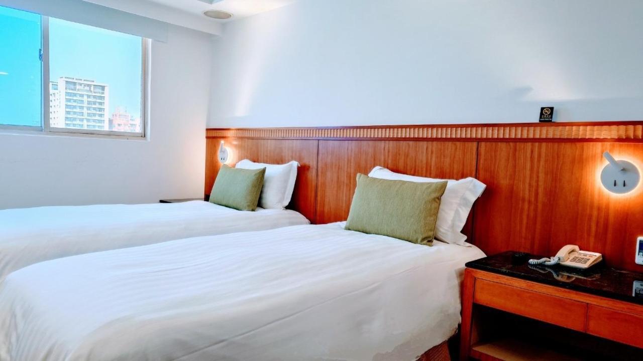 Exquisite Twin Room - Photo 2