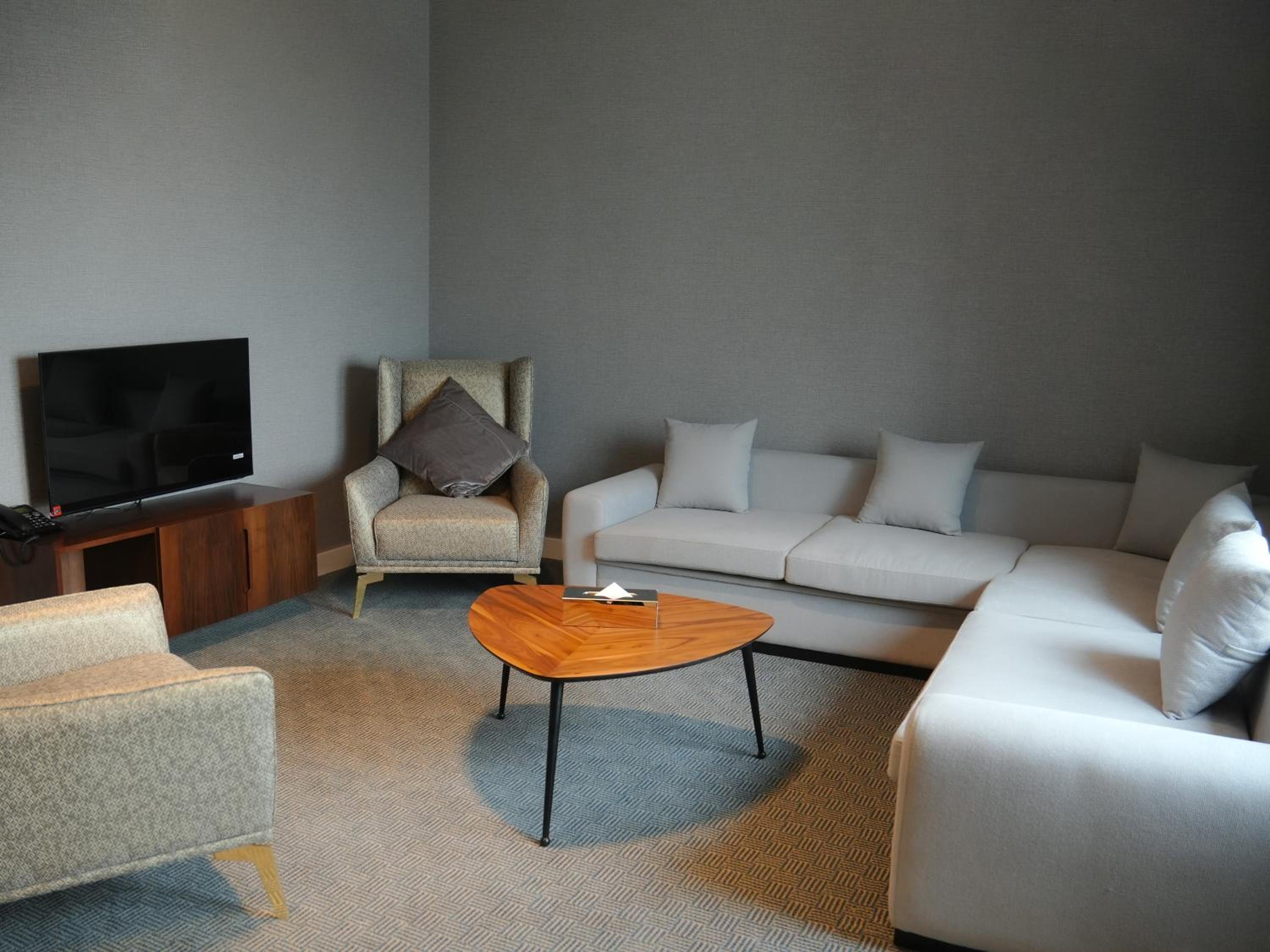 King Suite photo 2