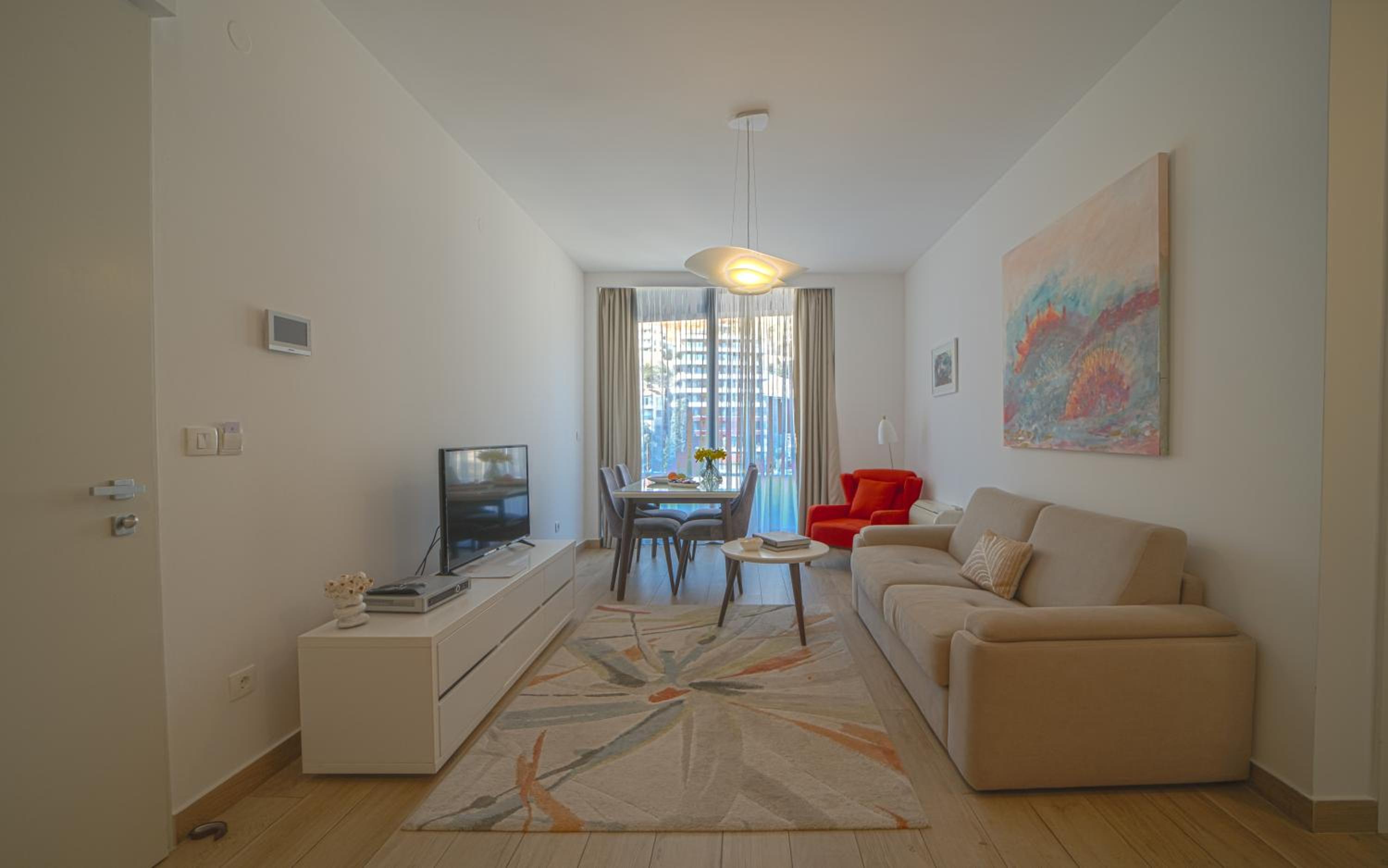 Apartment with Mountain View photo 1