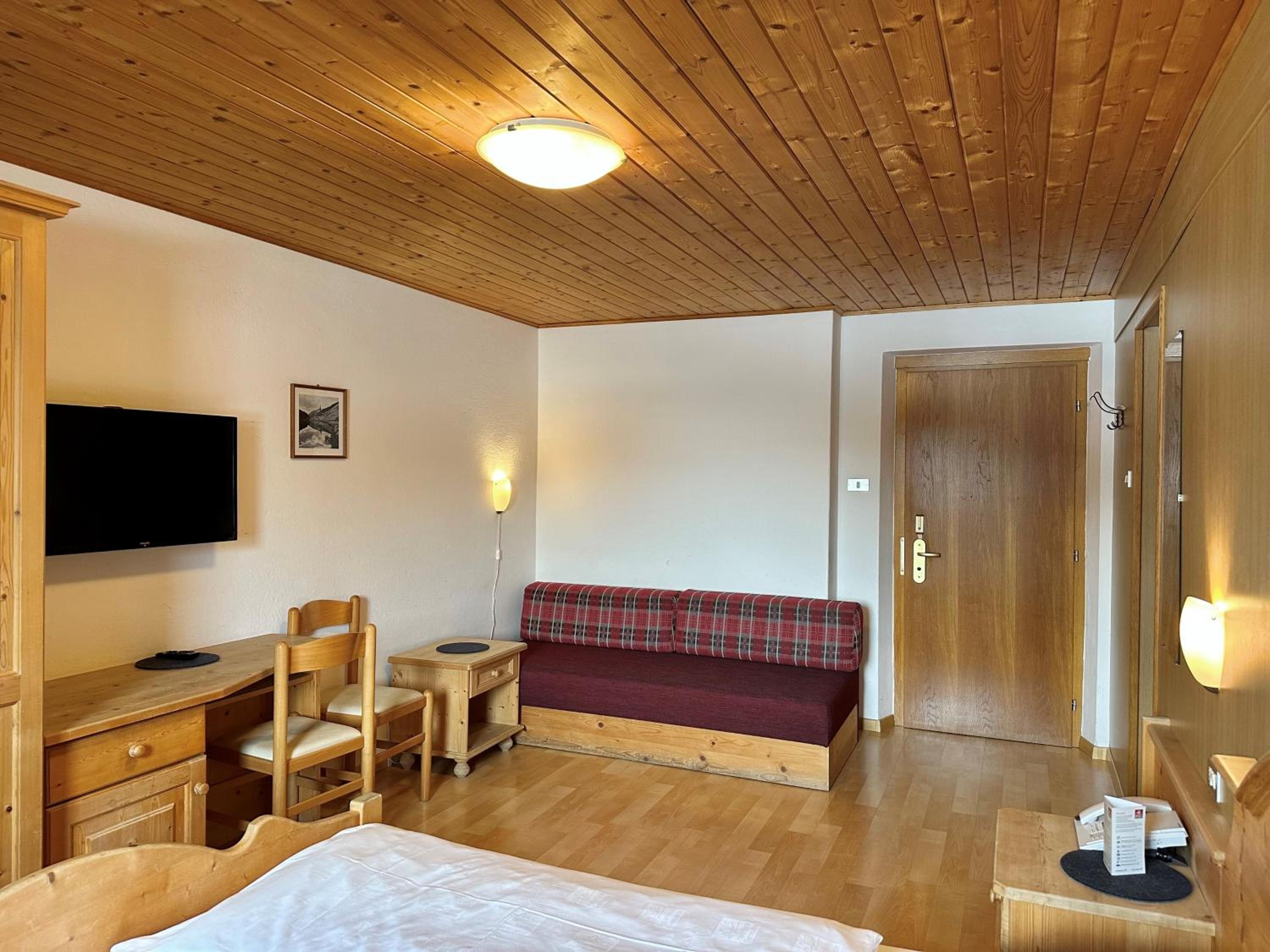 Triple Room photo 2