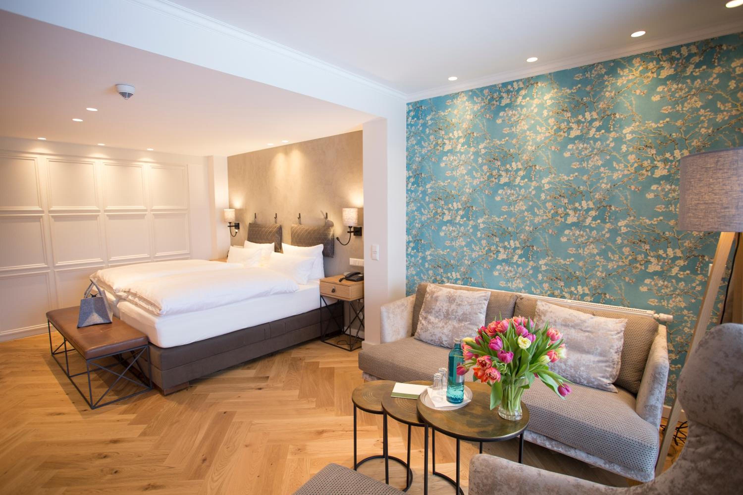 Deluxe Double Room with Balcony