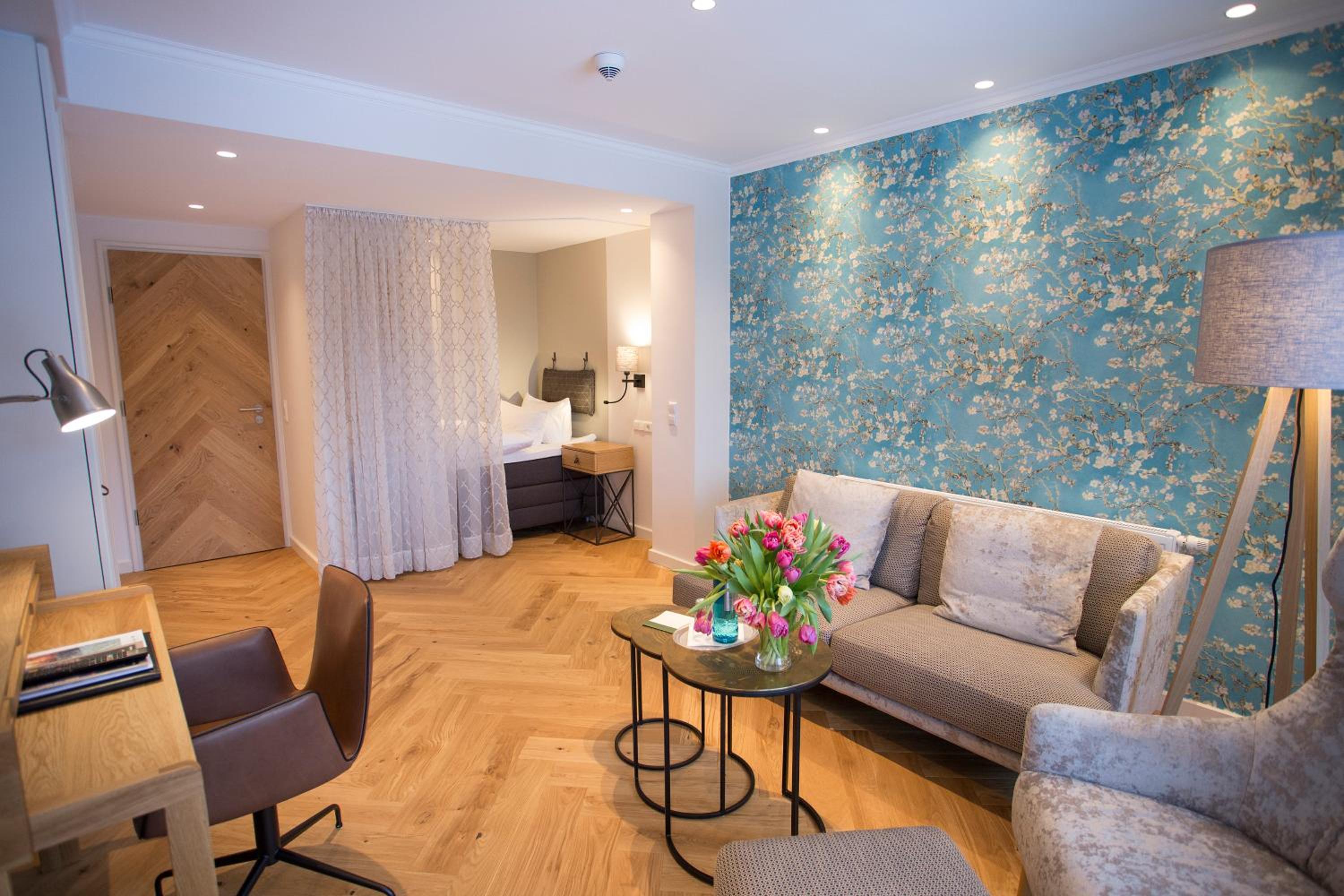 Suite with Balcony - Photo 1