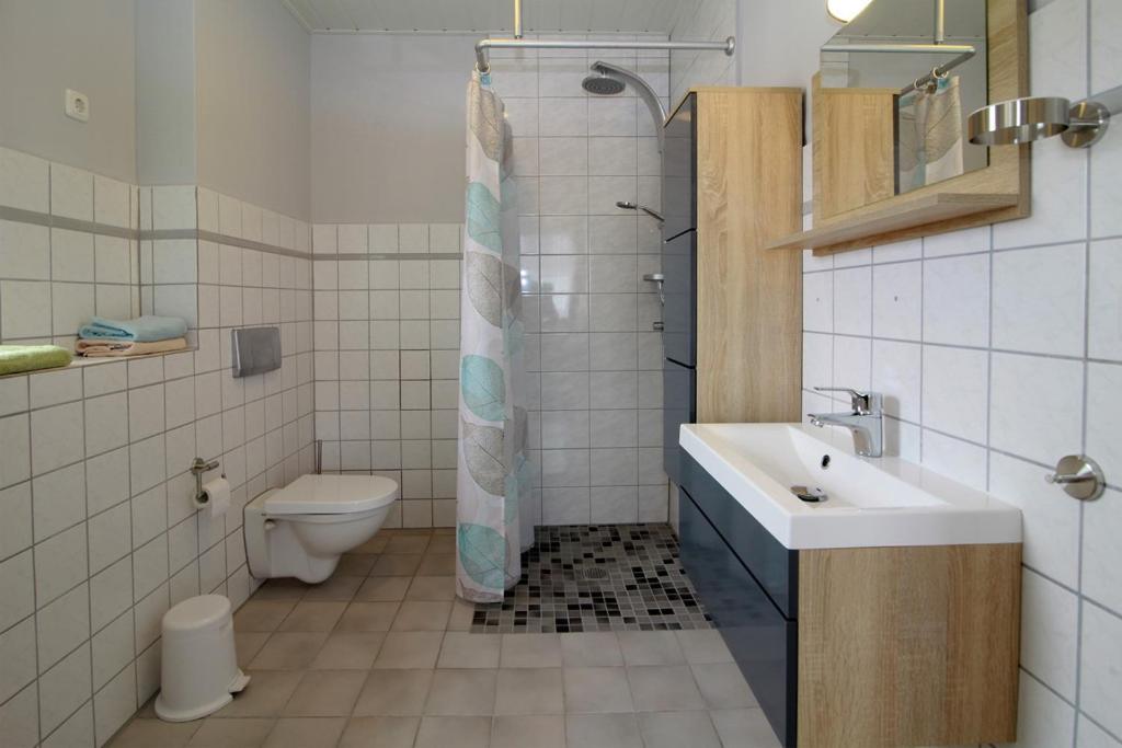 Studio Apartment photo 2
