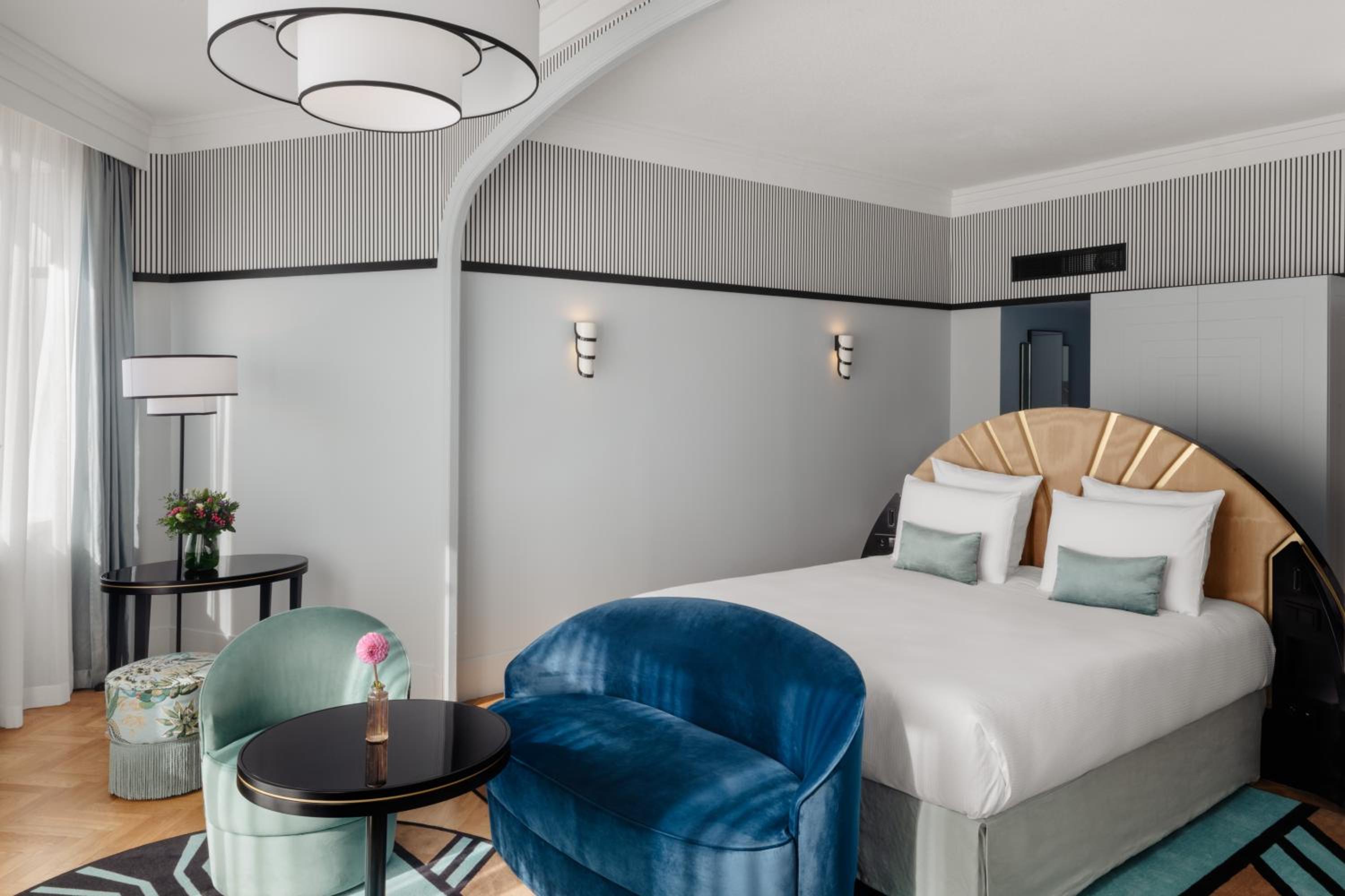 Junior Suite with Double Bed and Balcony - Beach Front