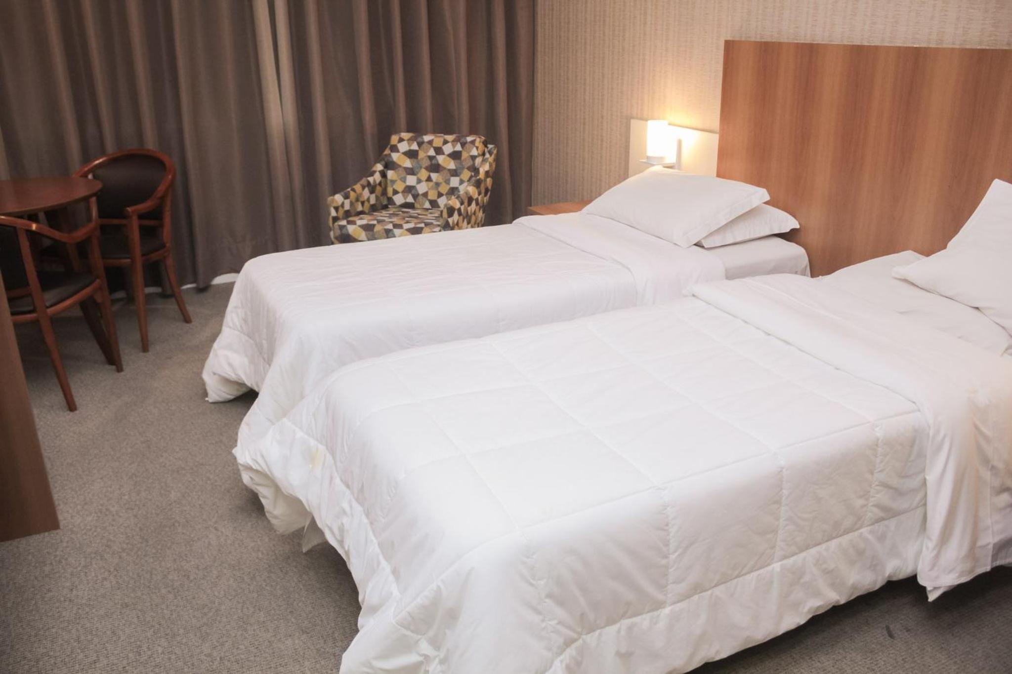 Twin Room - Photo 1
