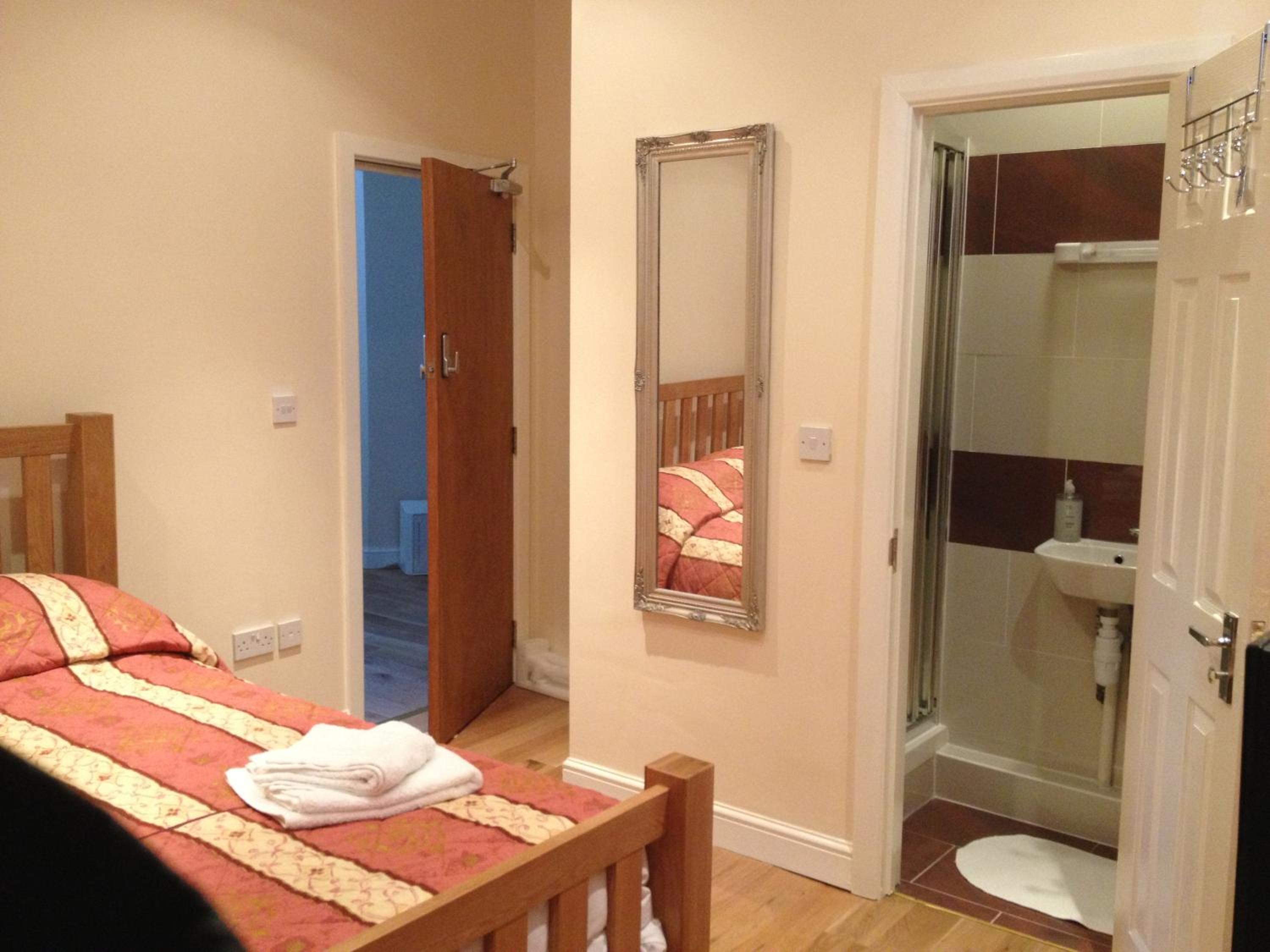 Superior Double Room - Photo 8
