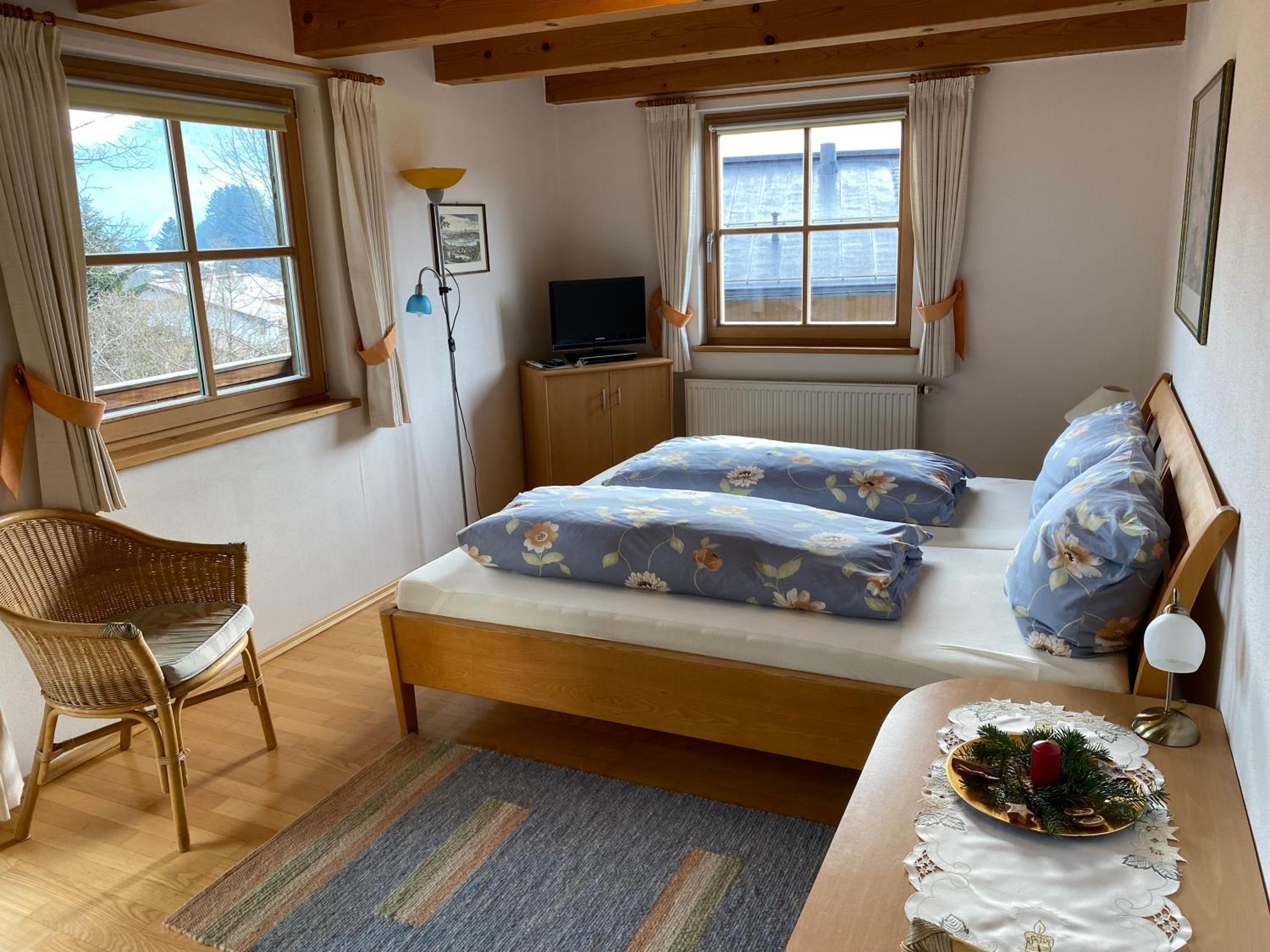 1 Room Apartment with view of the Walmberg Mountain photo 3