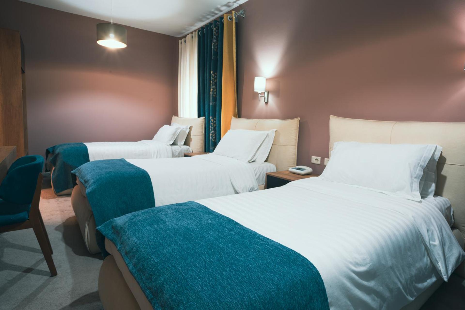 Basic Triple Room