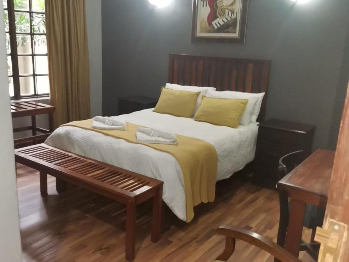Deluxe Double Room photo 3