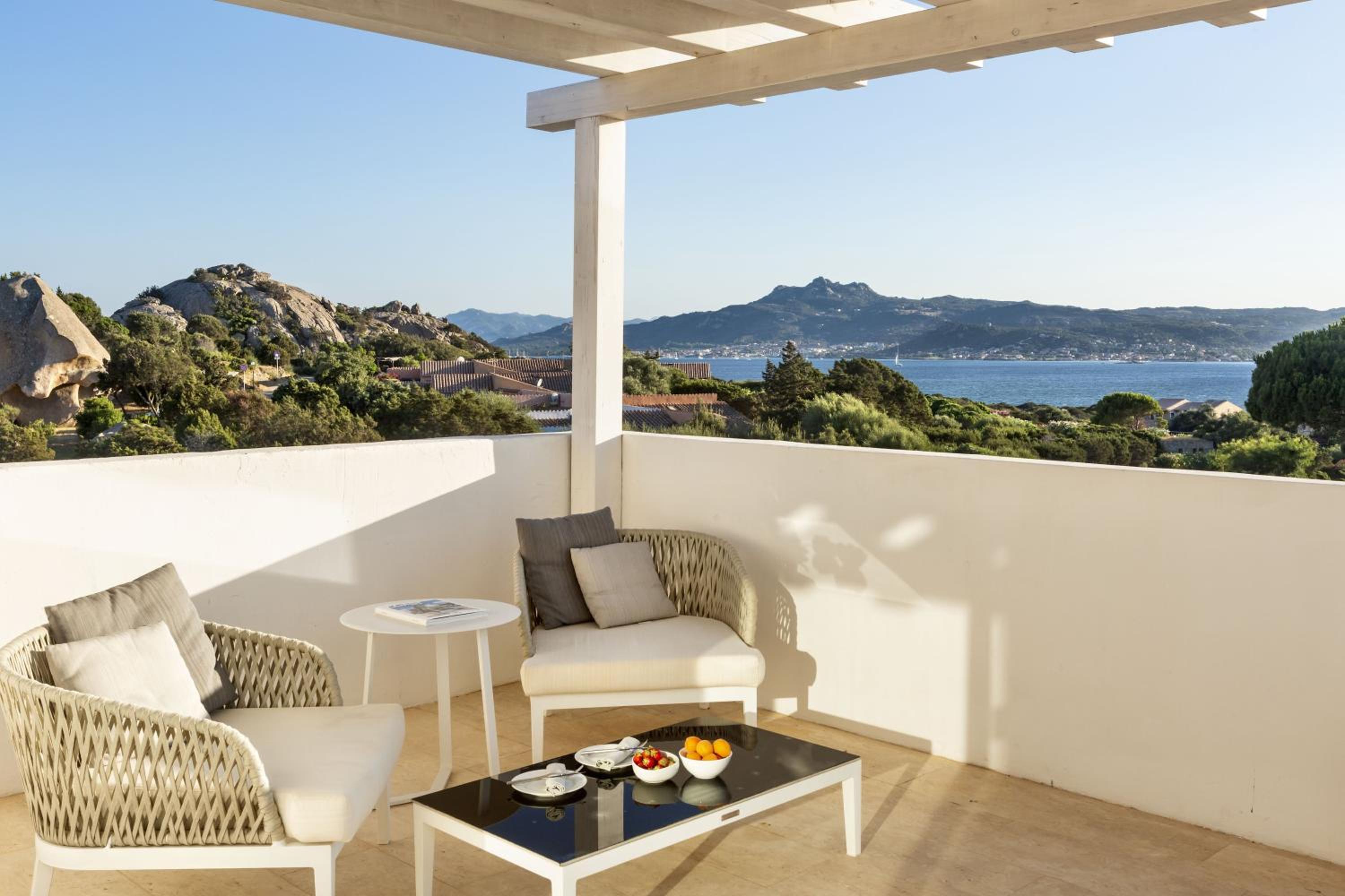 Queen Suite with Sea View photo 3
