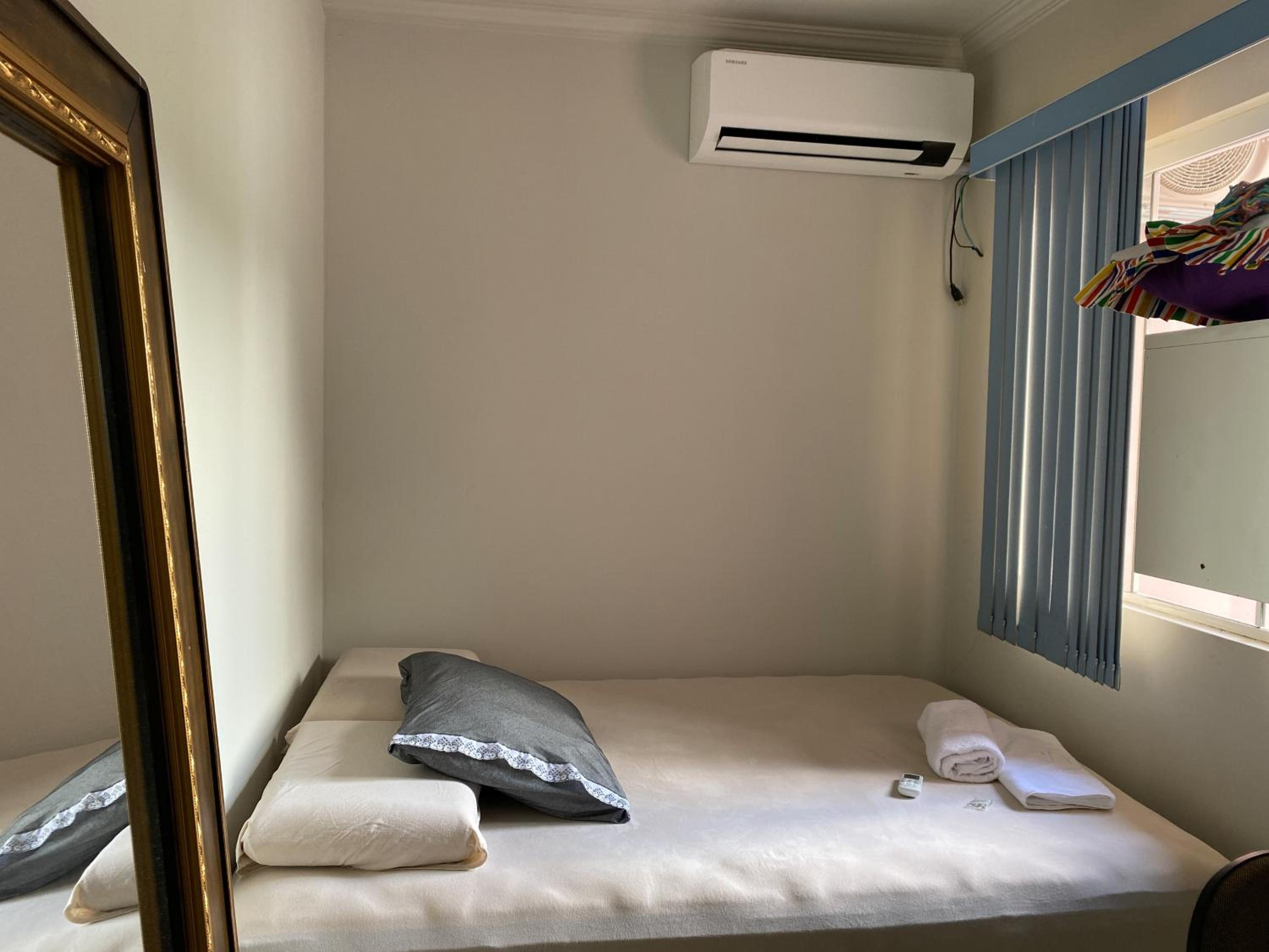 Budget Double Room photo 3