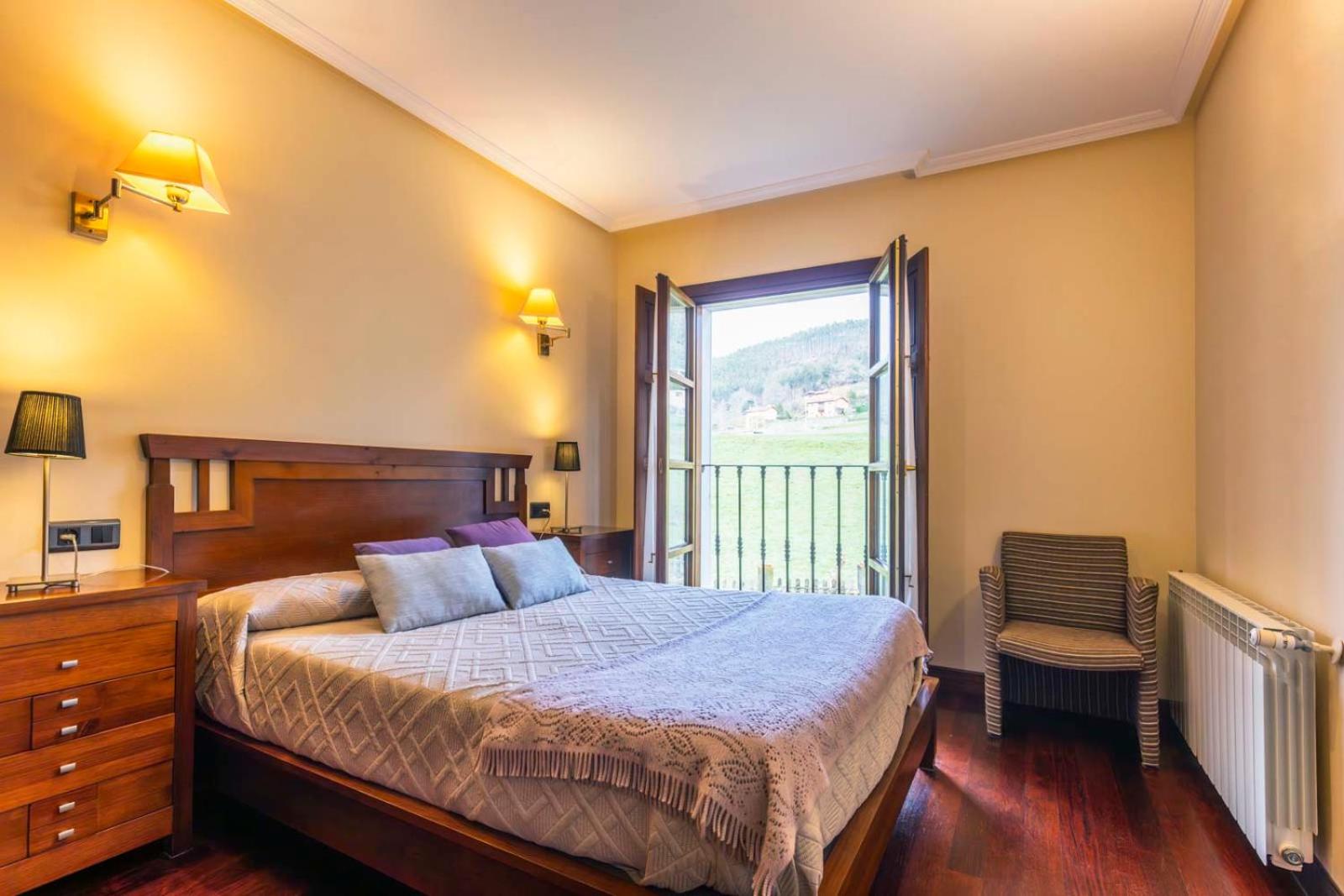 Double Room - Photo 14