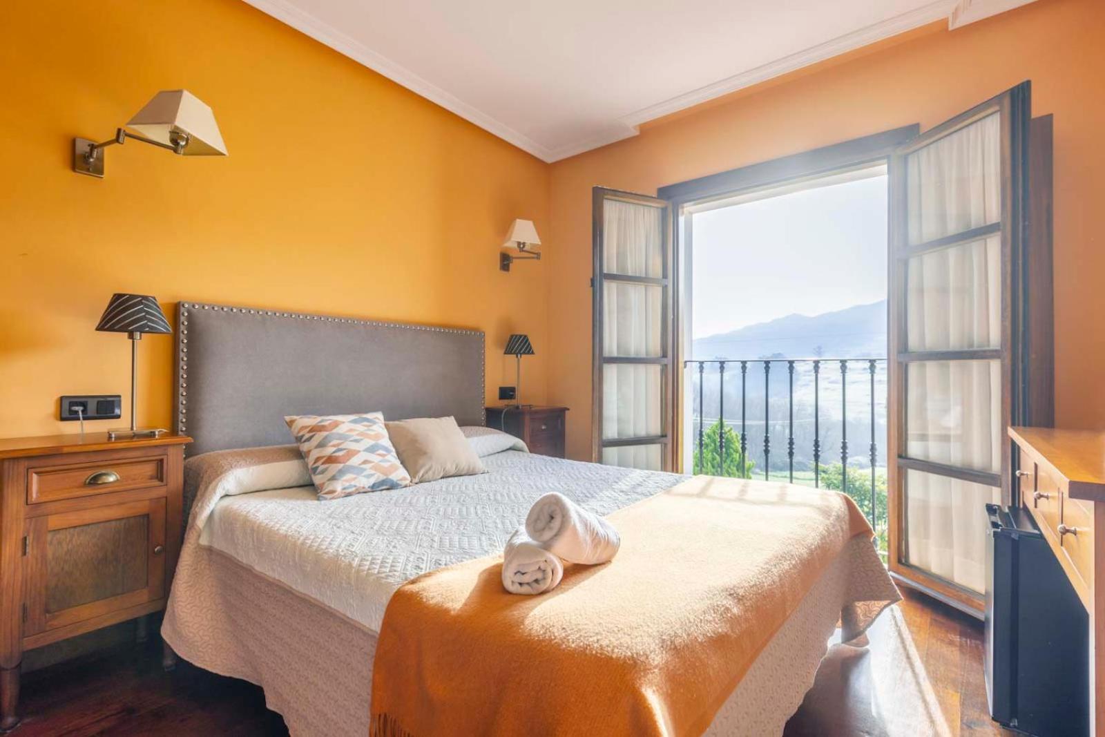 Double Room - Photo 25