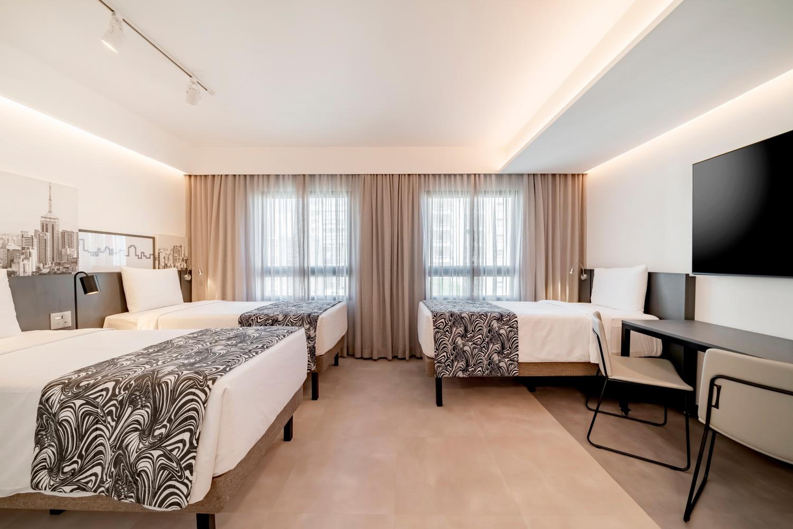 Superior Room with Three Single Beds