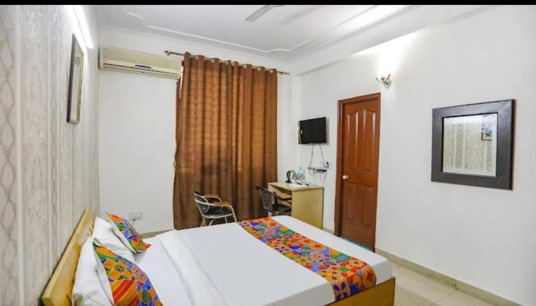 Deluxe Room - Photo 8