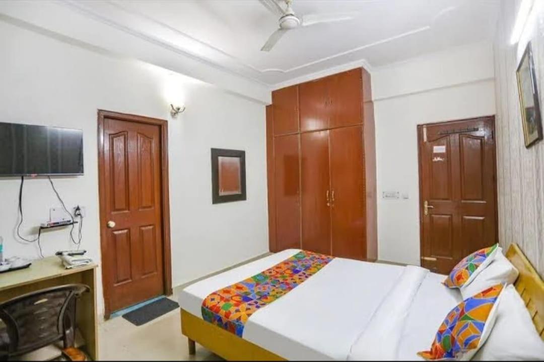 Deluxe Room - Photo 6