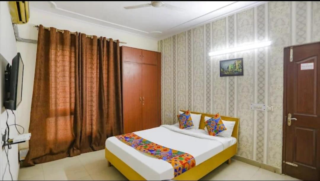 Deluxe Room - Photo 4