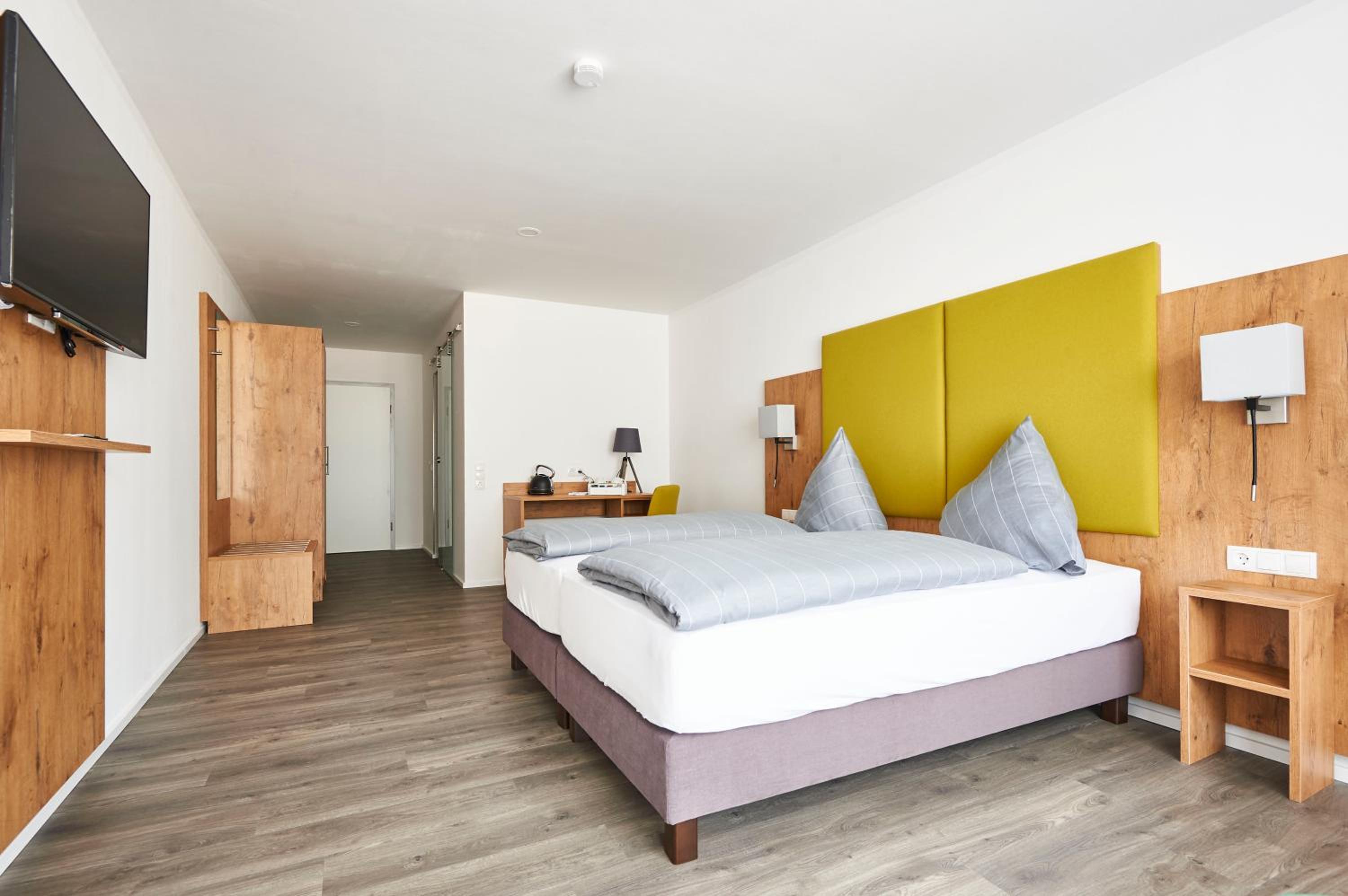 Superior Double or Twin Room with Terrace