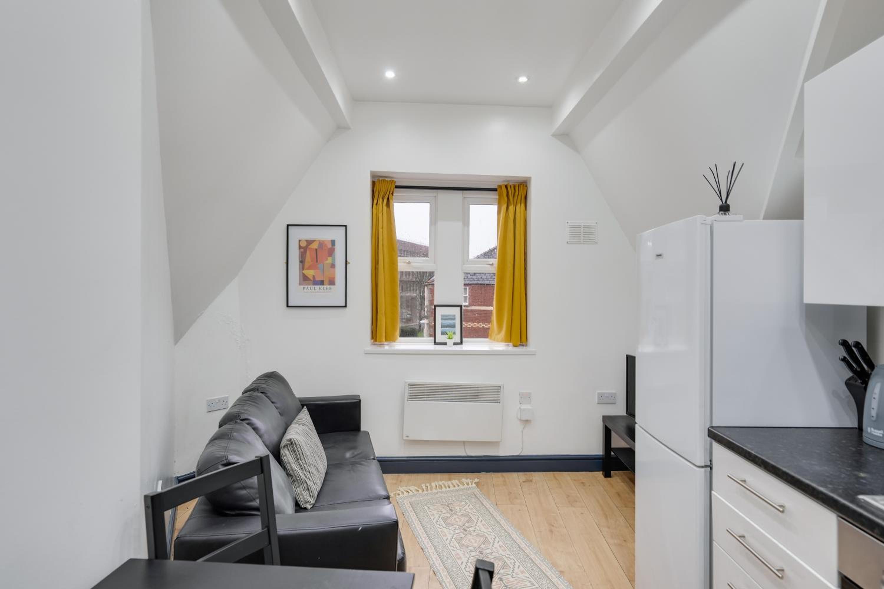 Apartment - Photo 1
