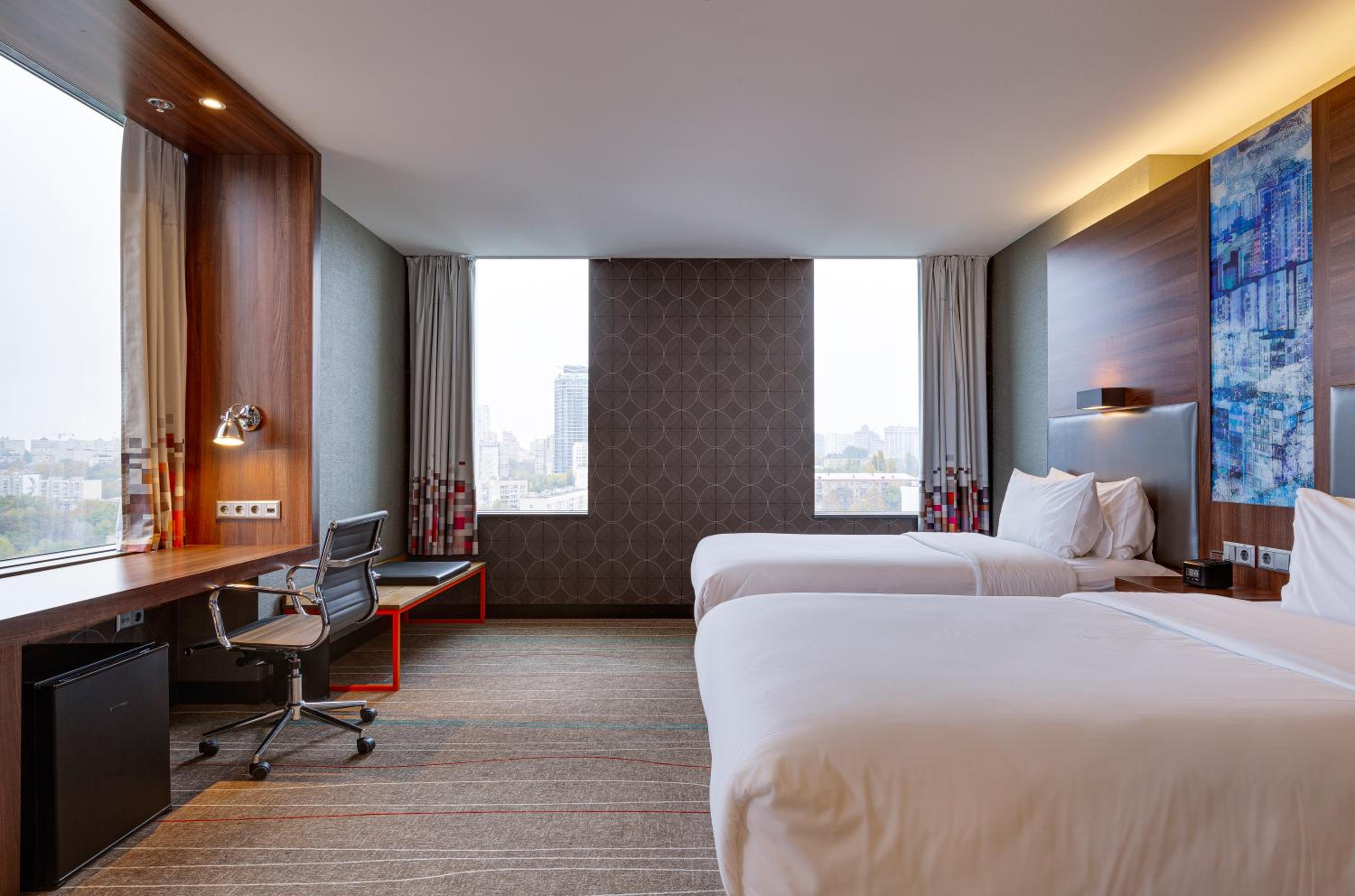 Twin Room with City View