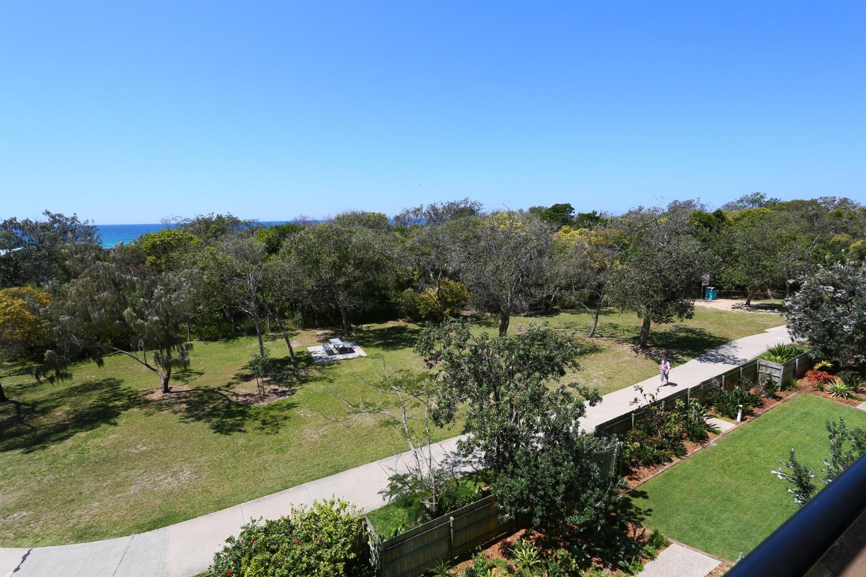 Two-Bedroom Apartment with Garden View photo 3