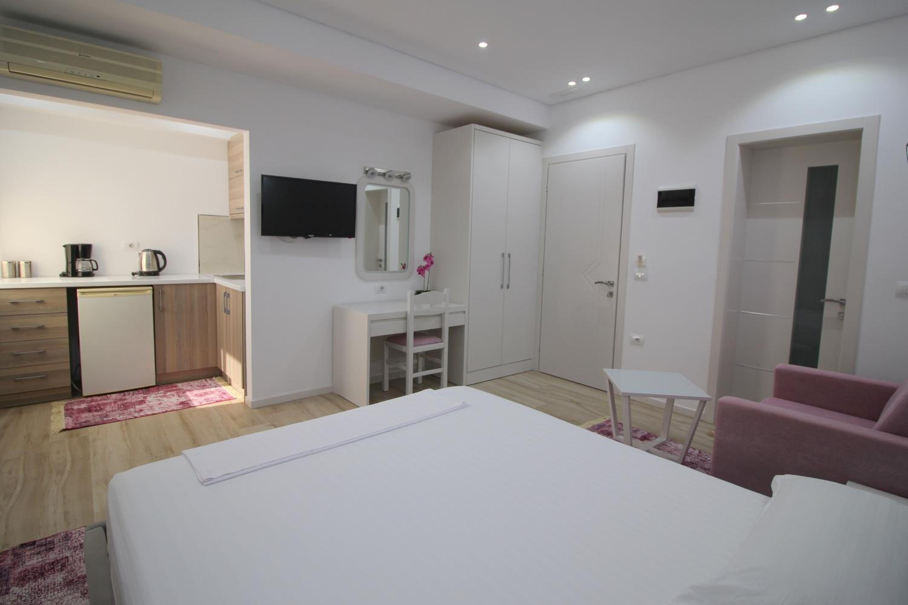 Apartment with Sea View photo 3