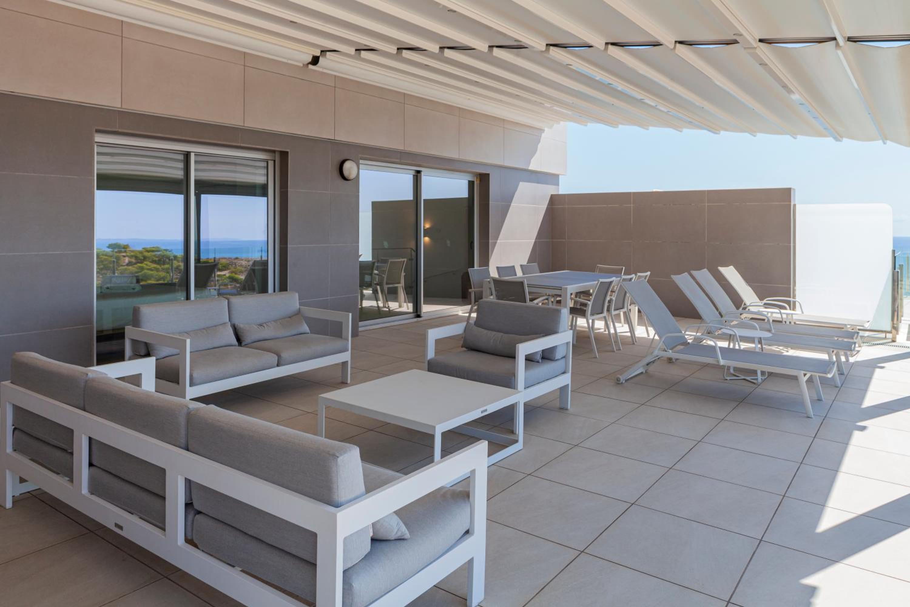 Penthouse 3 dormitorios con terraza y bañera hidromasaje y vistas al mar  - Photo 4