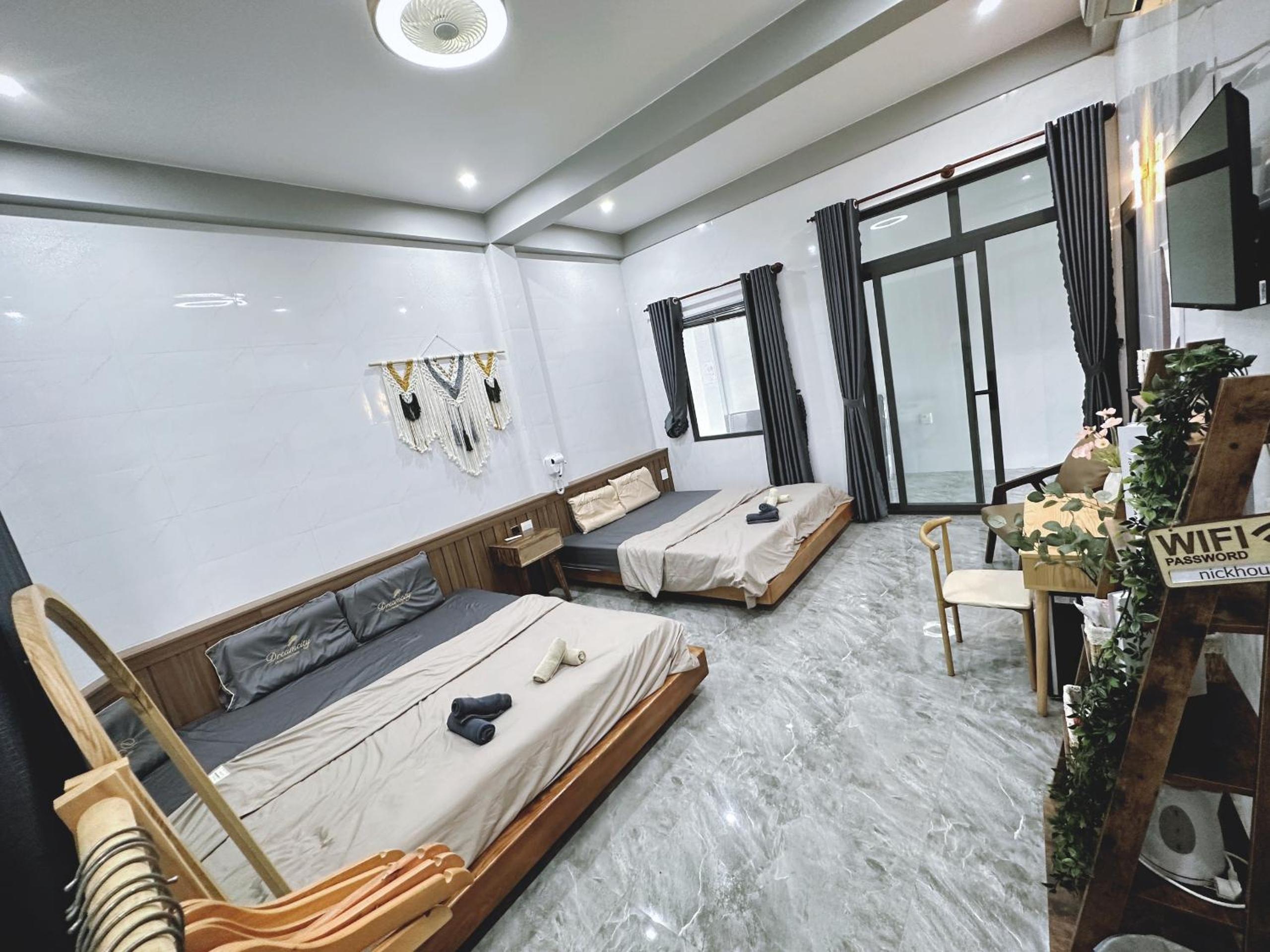 Luxury Quadruple Room photo 3