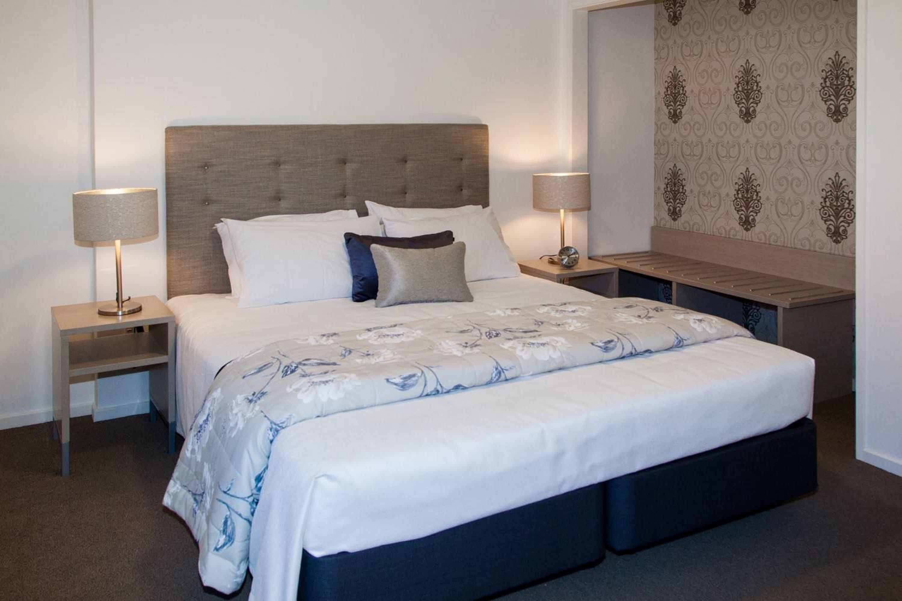 Available room
