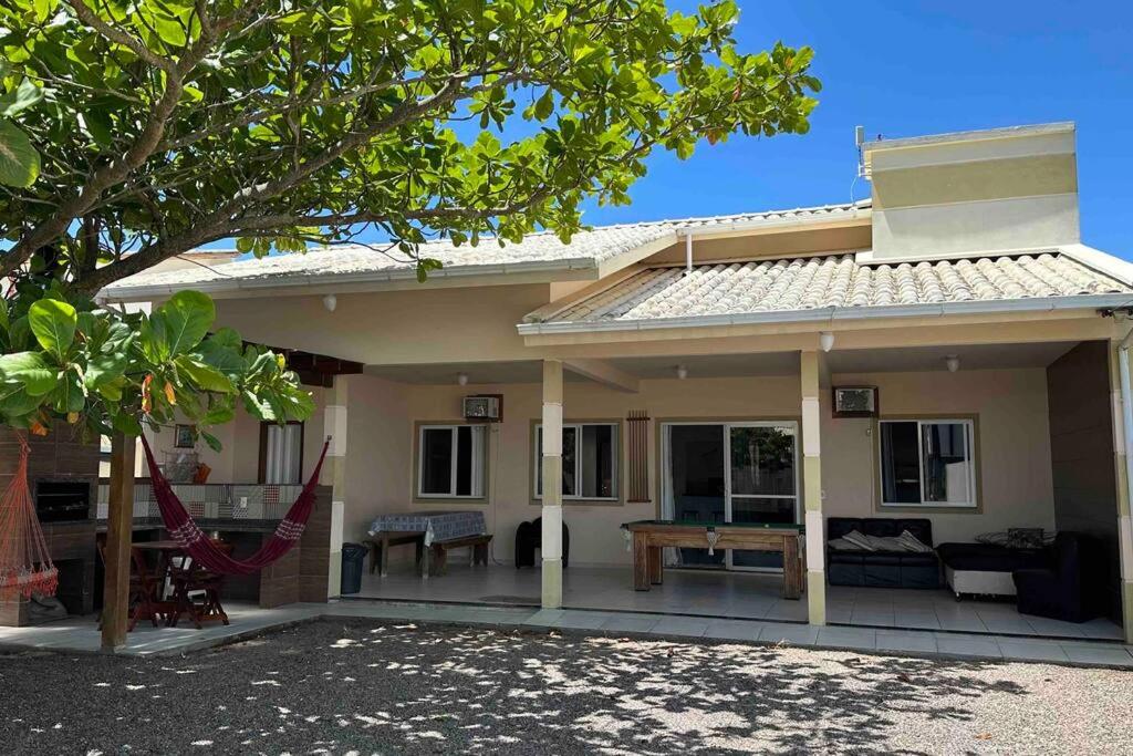 Three-Bedroom House photo 2