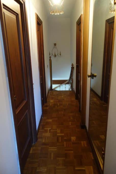 Casa de cuatro habitaciones