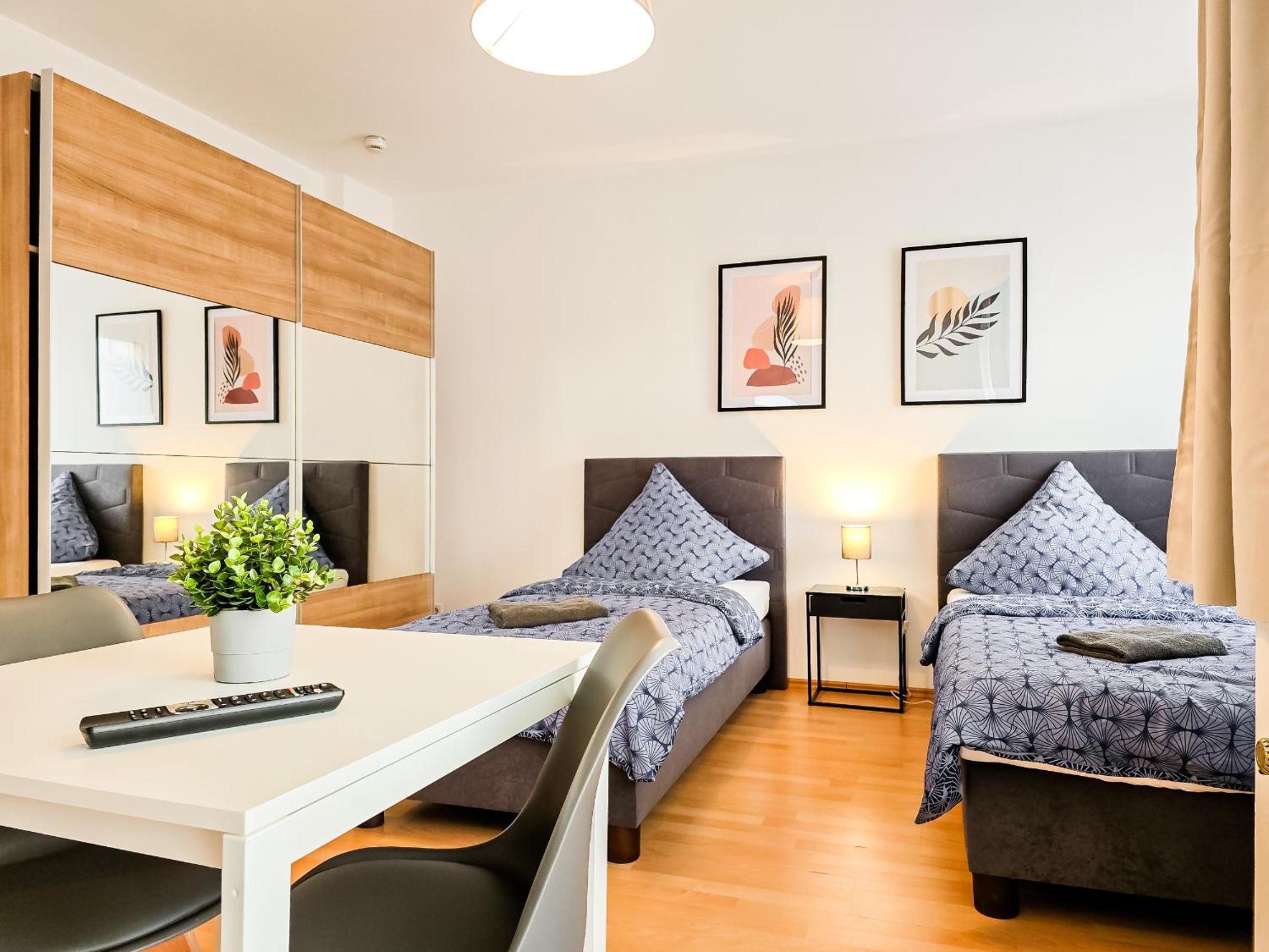 Apartment with Balcony photo 1