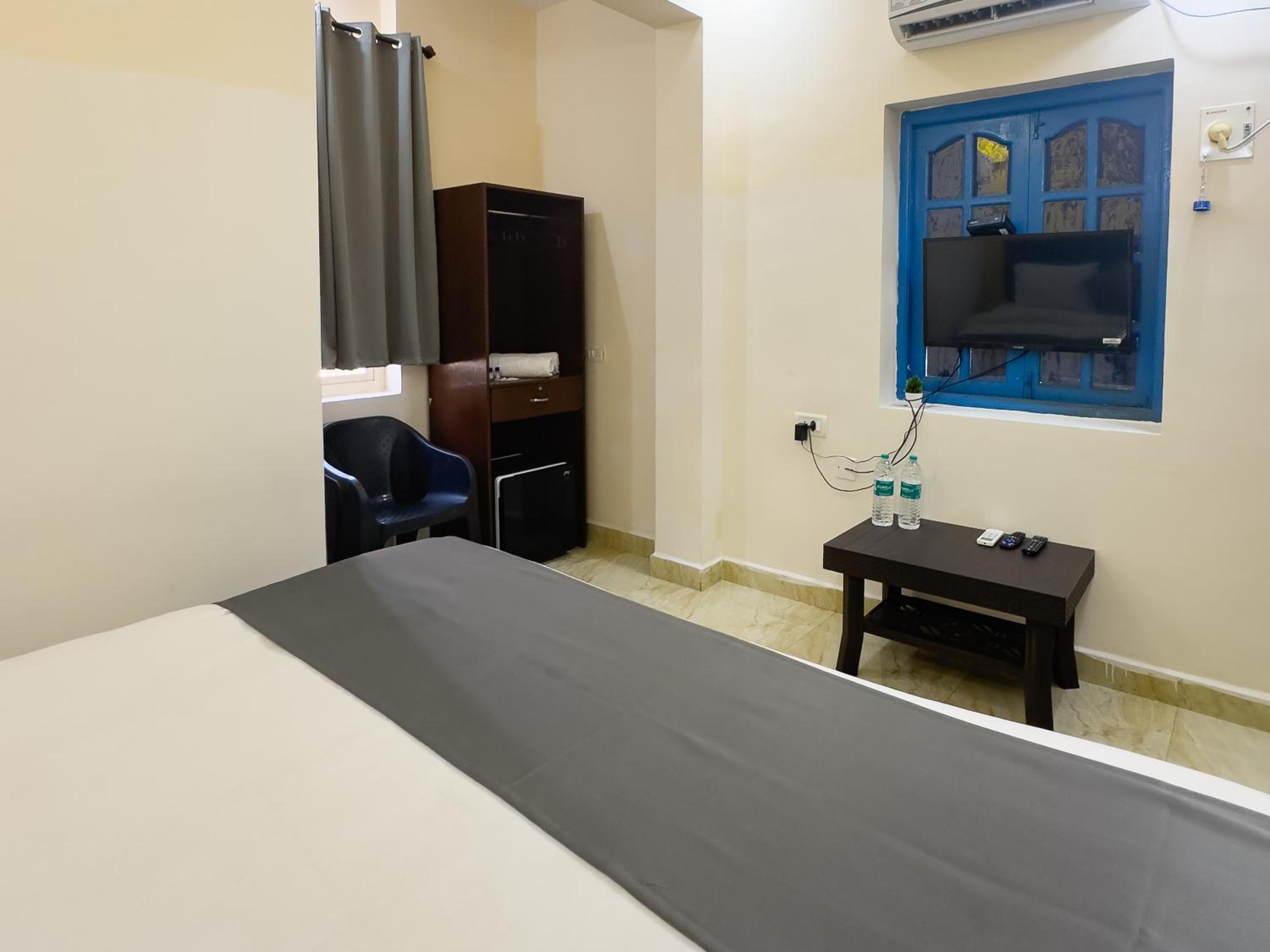Triple Room - Photo 18
