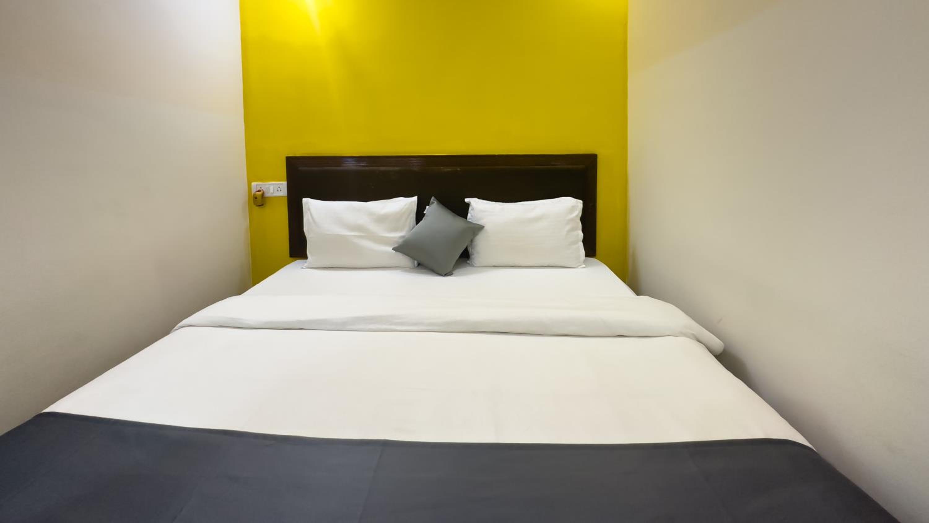Triple Room - Photo 7
